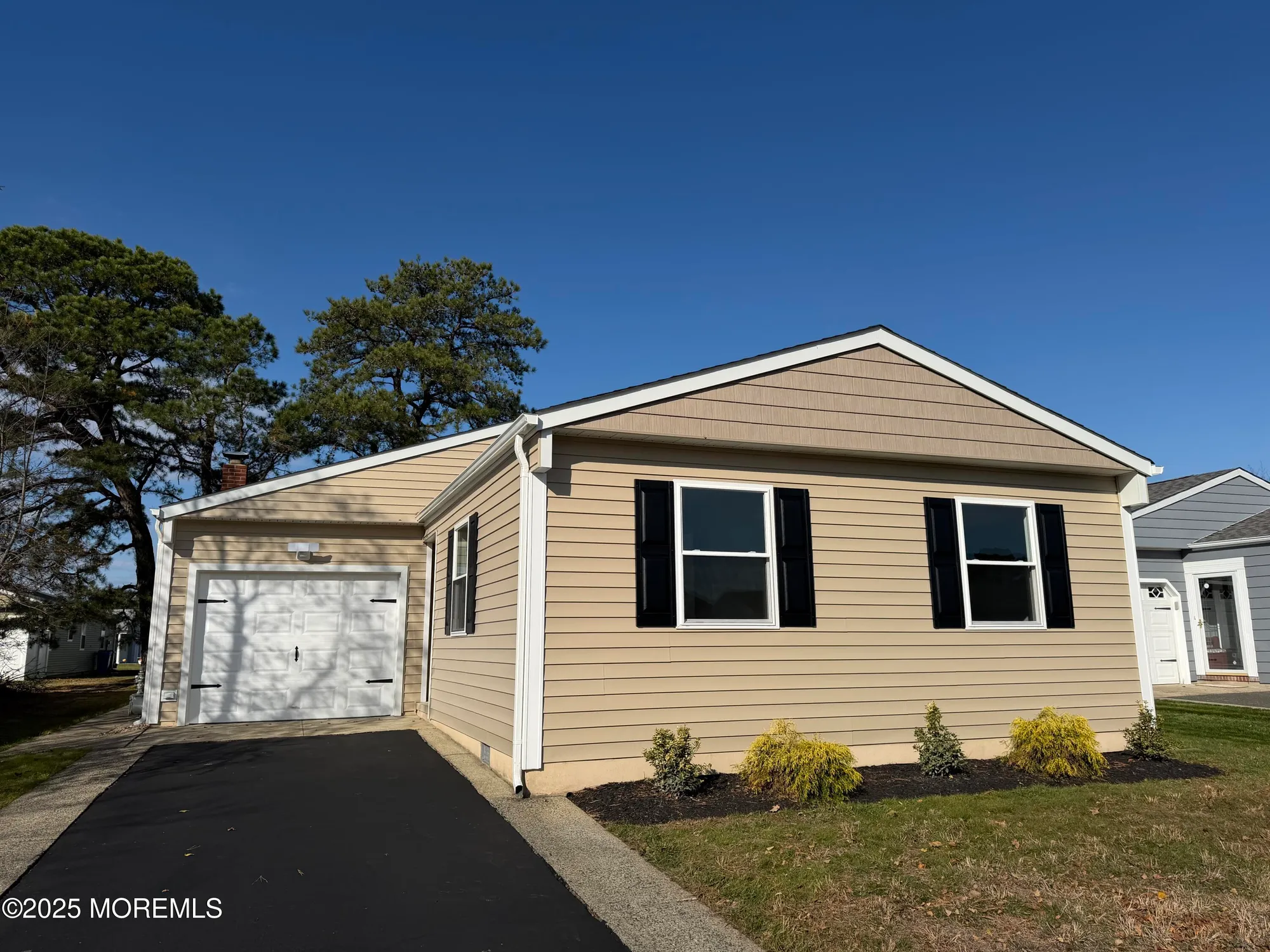 Property Slideshow image 1 of 30 | 57 innsbruck dr, Toms River, NJ, 08757