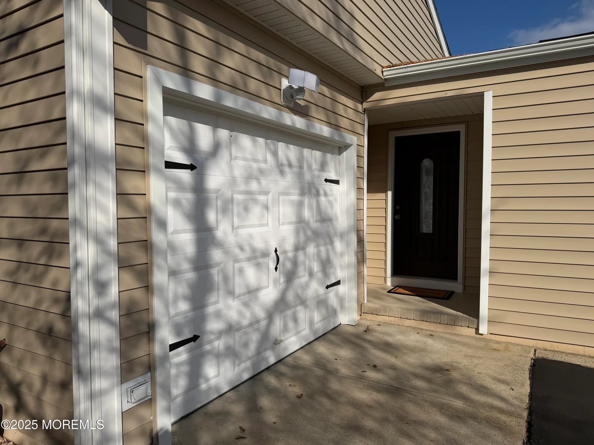 Property Slideshow image 25 of 30 | 57 innsbruck dr, Toms River, NJ, 08757