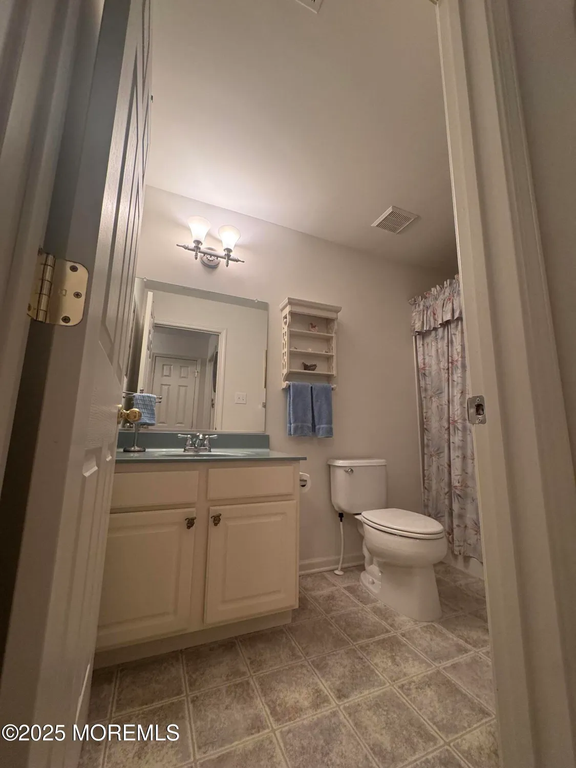 Property Slideshow image 13 of 18 | 112 giunta walk, Mays Landing, NJ, 08330