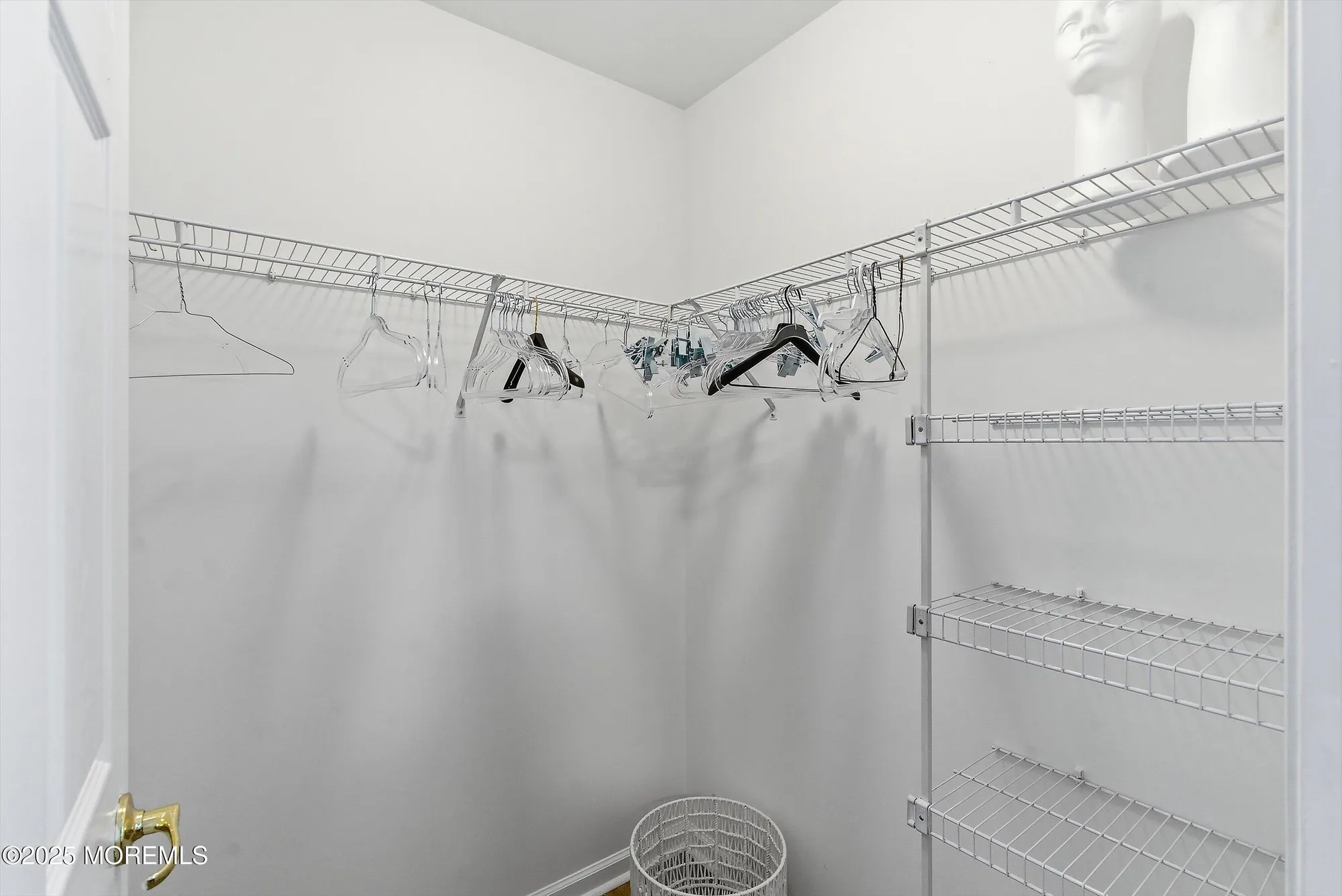 Property Slideshow image 17 of 49 | 4 schoolhouse ln, Lakewood, NJ, 08701