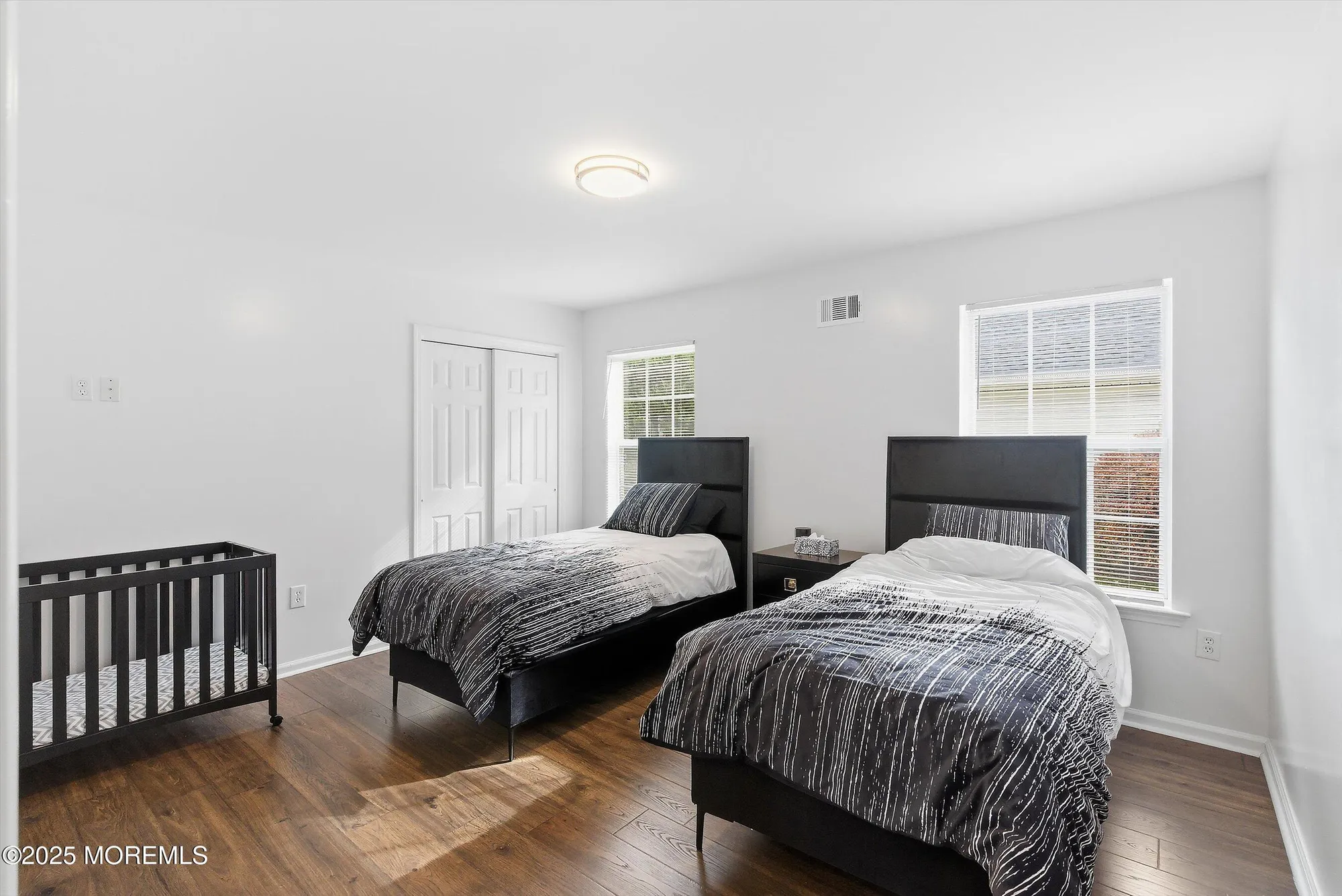 Property Slideshow image 18 of 49 | 4 schoolhouse ln, Lakewood, NJ, 08701