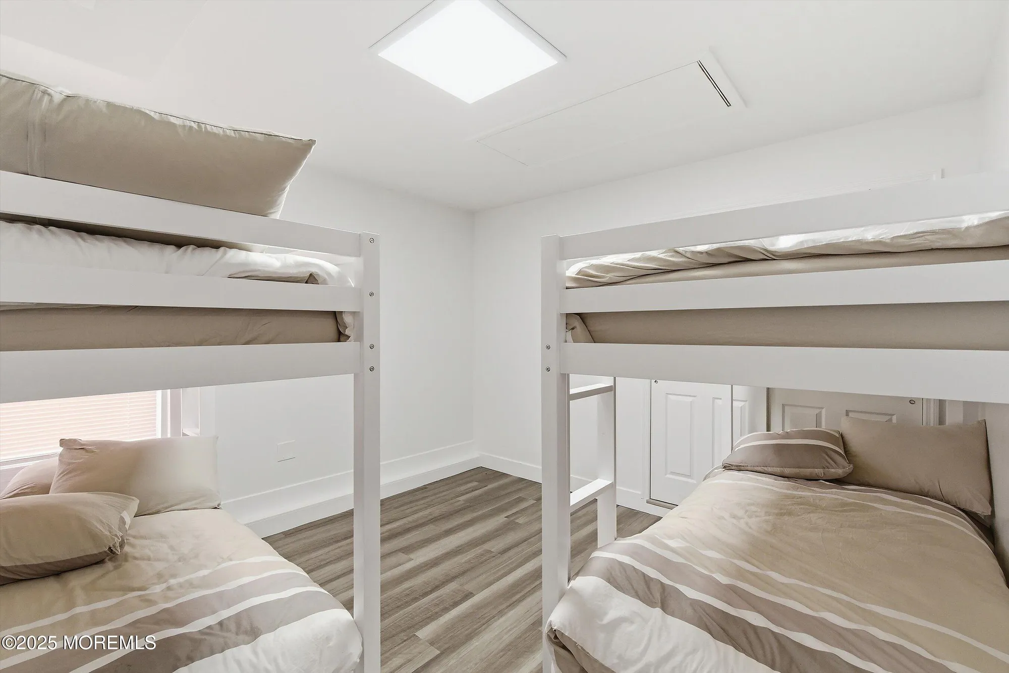 Property Slideshow image 22 of 49 | 4 schoolhouse ln, Lakewood, NJ, 08701