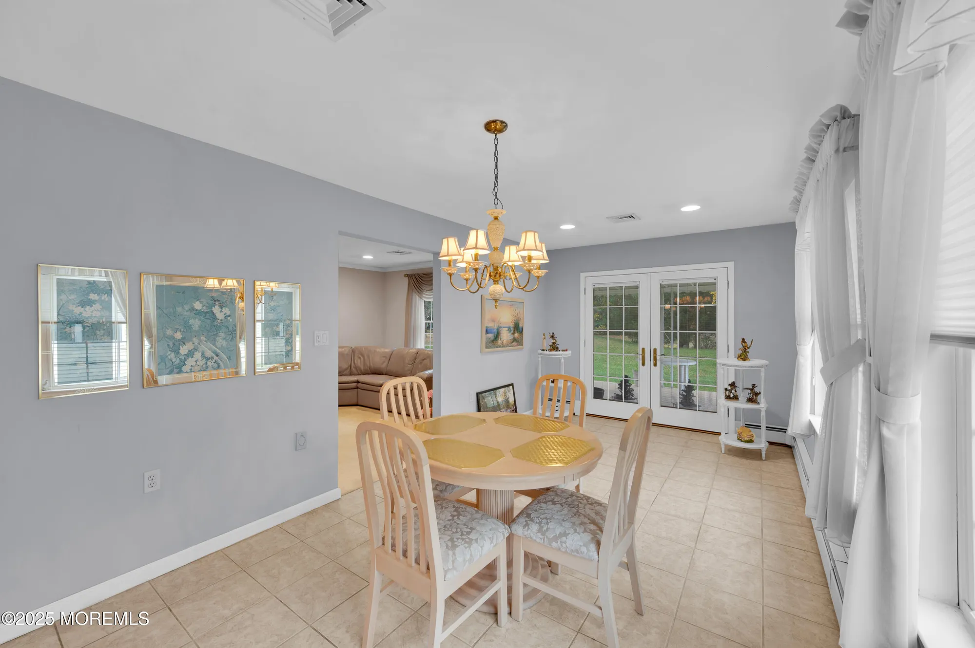 Property Slideshow image 6 of 33 | 6 matterhorn way, Brick, NJ, 08724