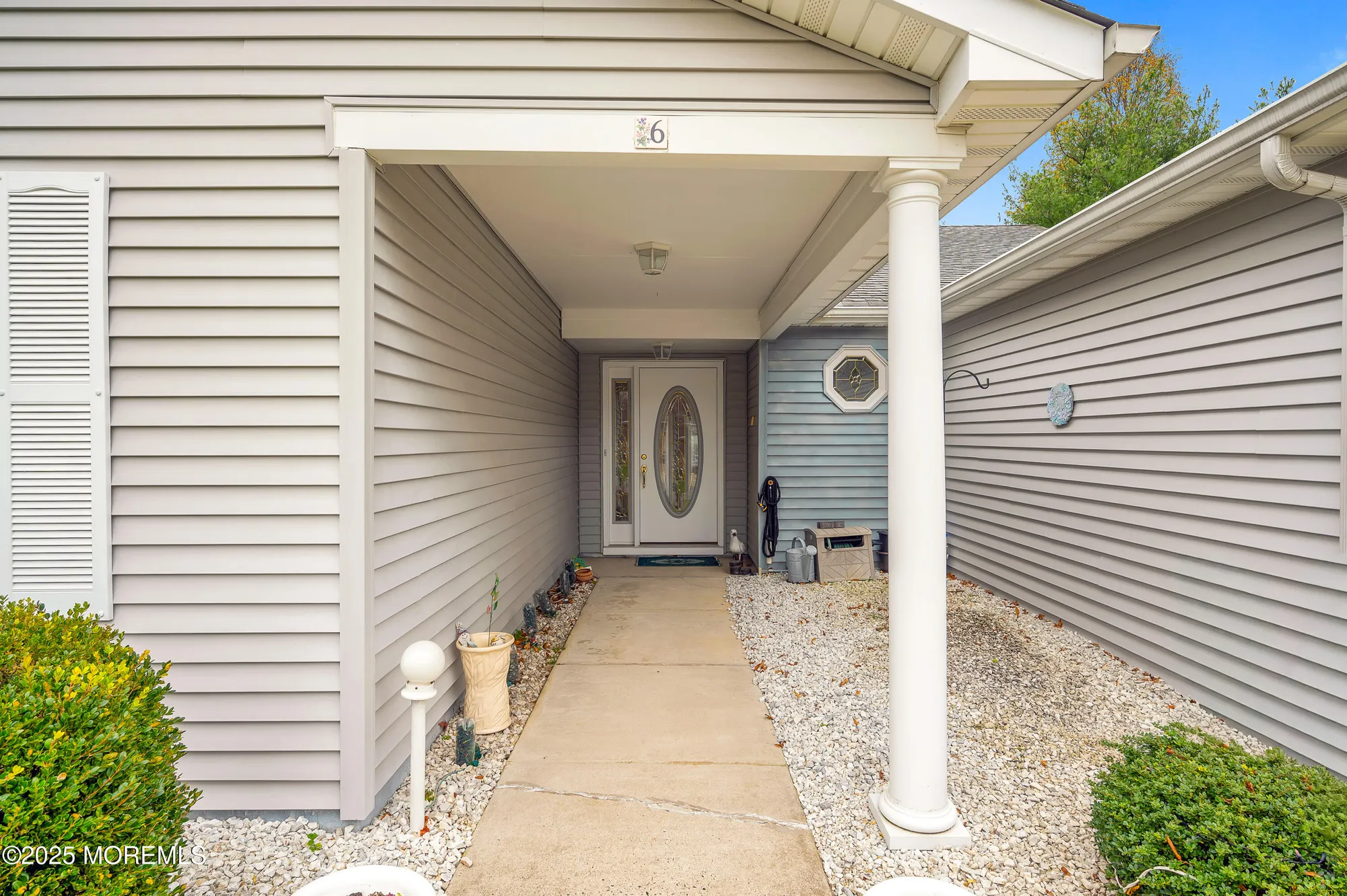 Property Slideshow image 8 of 33 | 6 matterhorn way, Brick, NJ, 08724