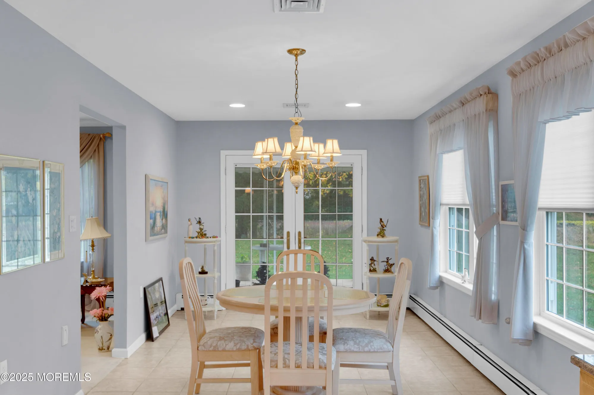 Property Slideshow image 12 of 33 | 6 matterhorn way, Brick, NJ, 08724