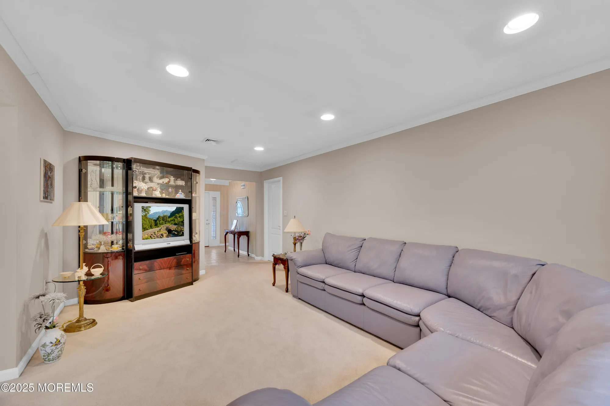 Property Slideshow image 16 of 33 | 6 matterhorn way, Brick, NJ, 08724