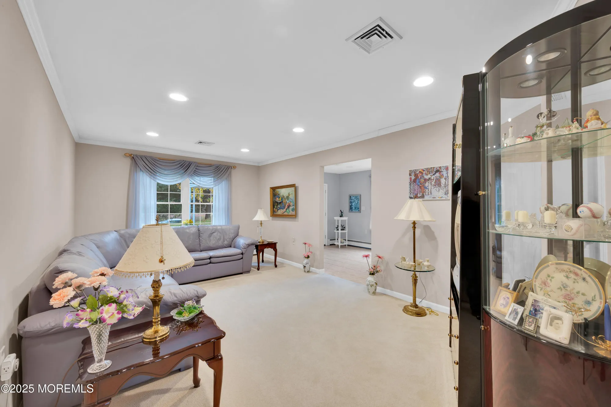 Property Slideshow image 15 of 33 | 6 matterhorn way, Brick, NJ, 08724