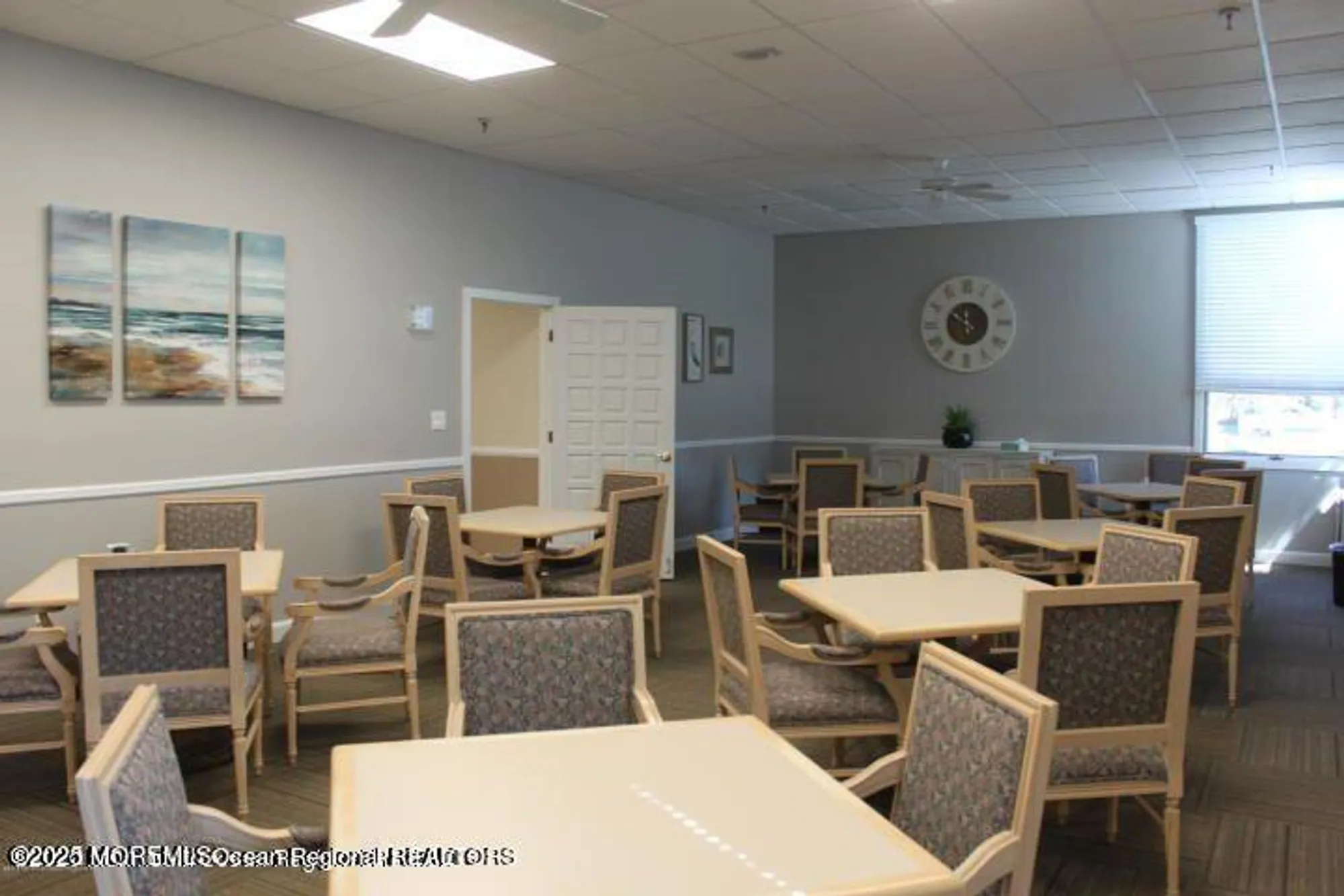 Property Slideshow image 22 of 33 | 6 matterhorn way, Brick, NJ, 08724