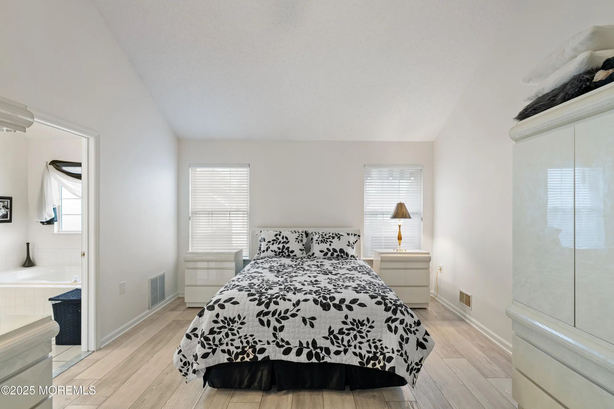 Property Slideshow image 12 of 30 | 7 regent sq, Jackson, NJ, 08527