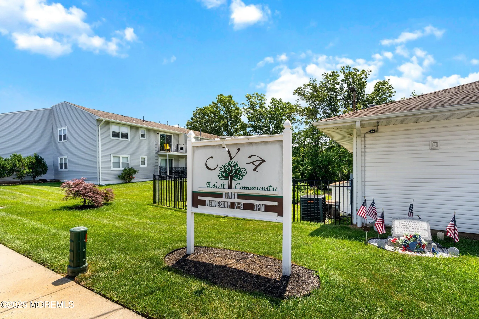 Property Slideshow image 13 of 13 | 4 hawaii ct # 1003, Matawan, NJ, 07747