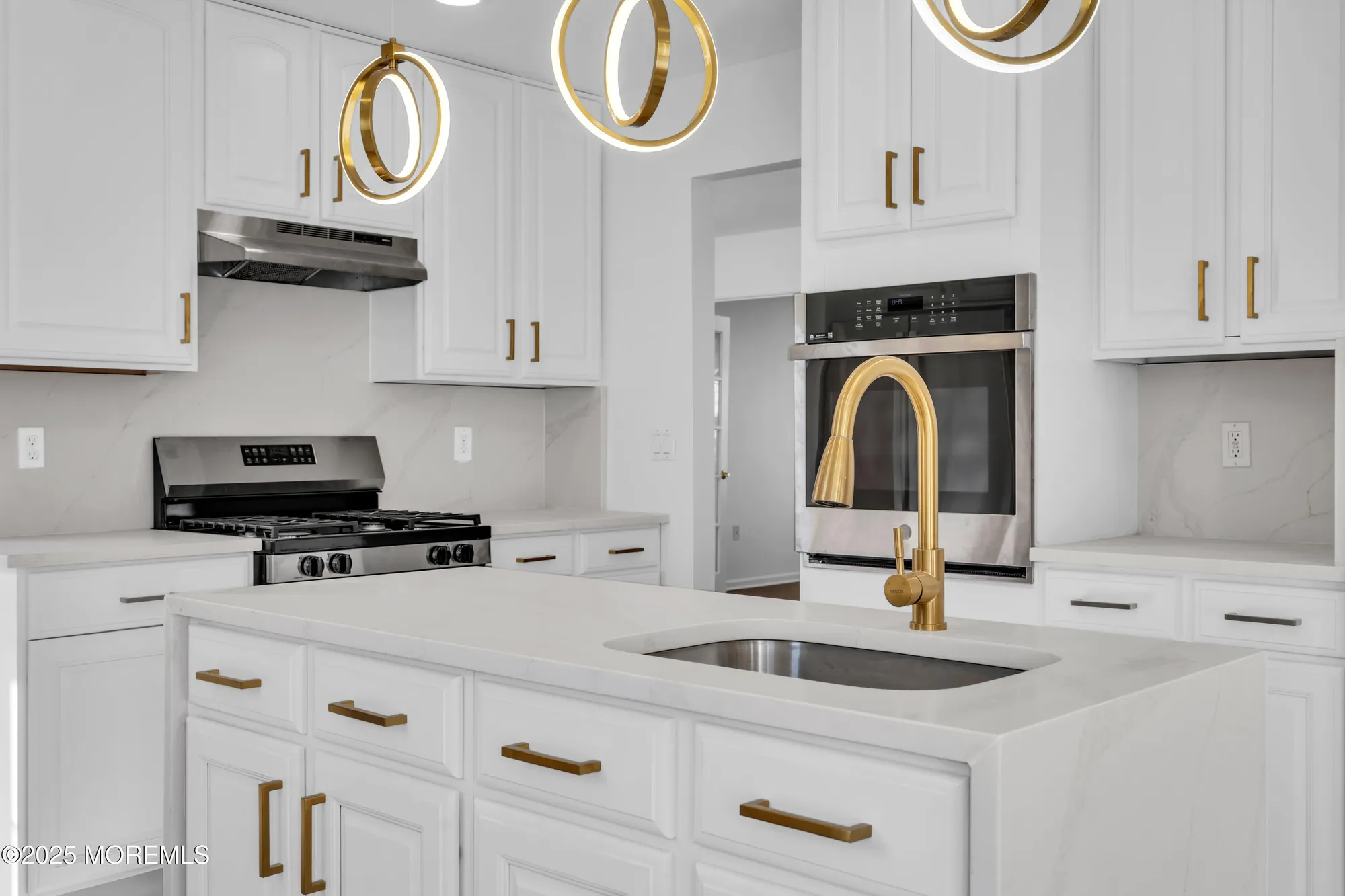 Property Slideshow image 19 of 66 | 9 oakmont rd, Lakewood, NJ, 08701