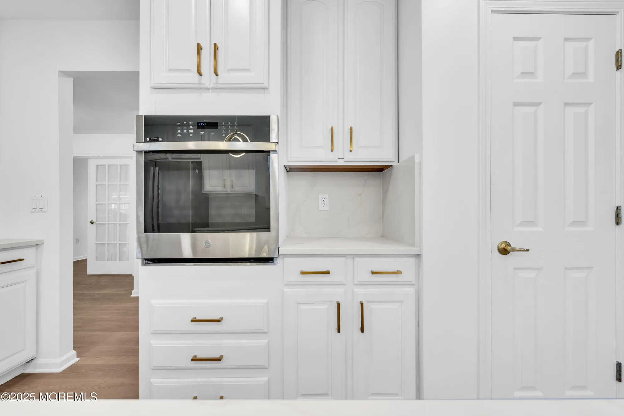 Property Slideshow image 27 of 66 | 9 oakmont rd, Lakewood, NJ, 08701