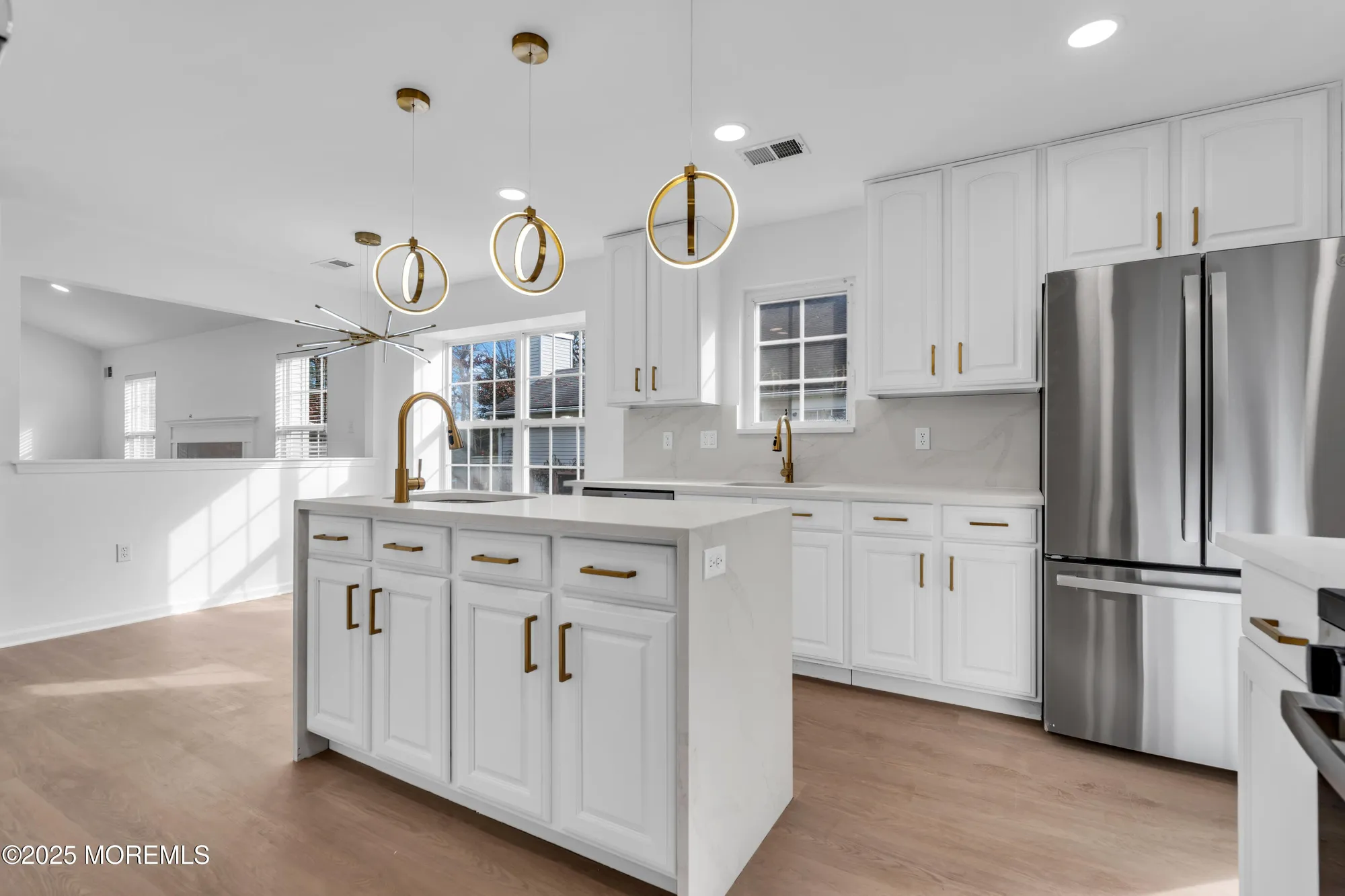 Property Slideshow image 34 of 66 | 9 oakmont rd, Lakewood, NJ, 08701