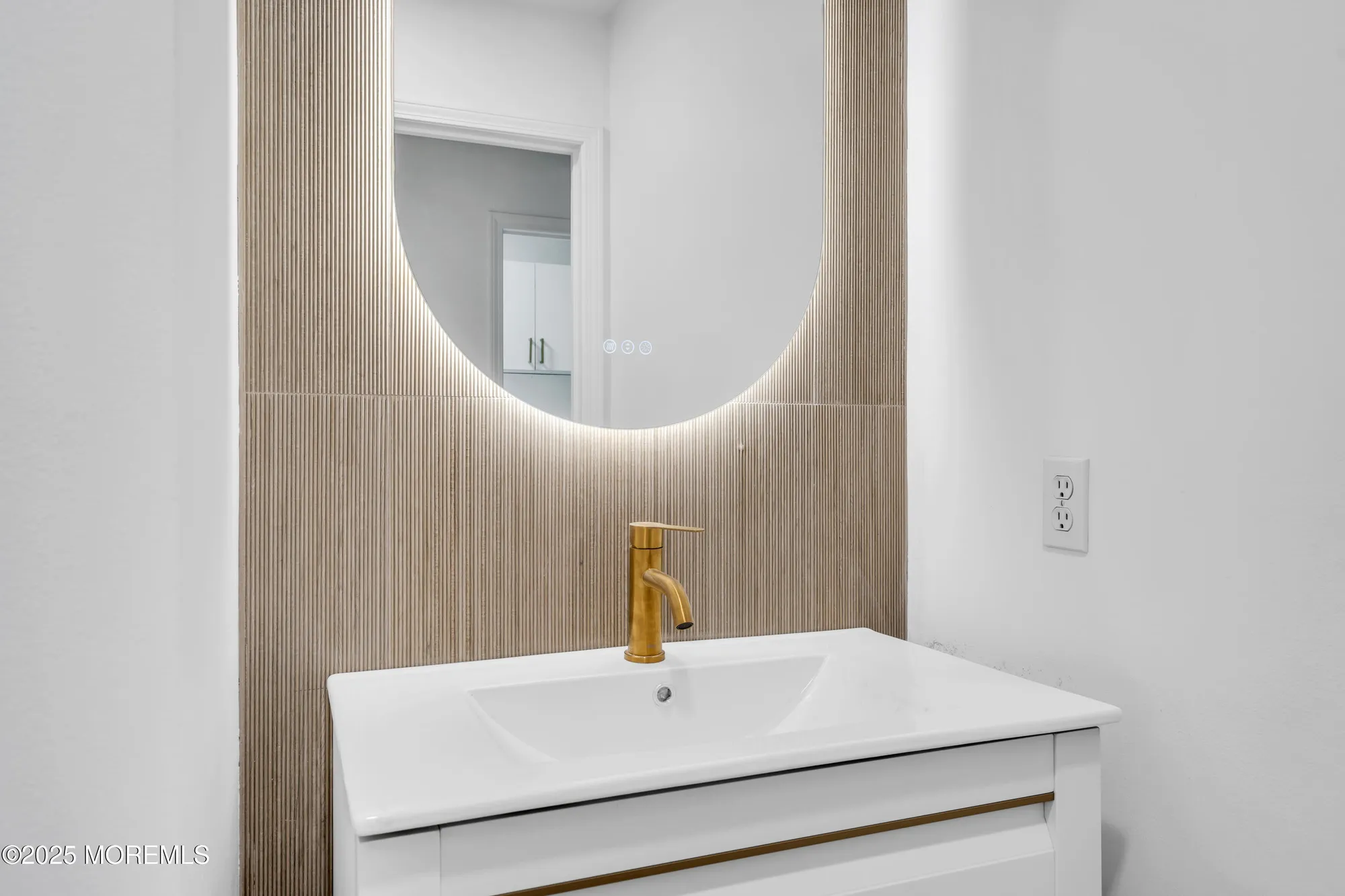 Property Slideshow image 43 of 66 | 9 oakmont rd, Lakewood, NJ, 08701