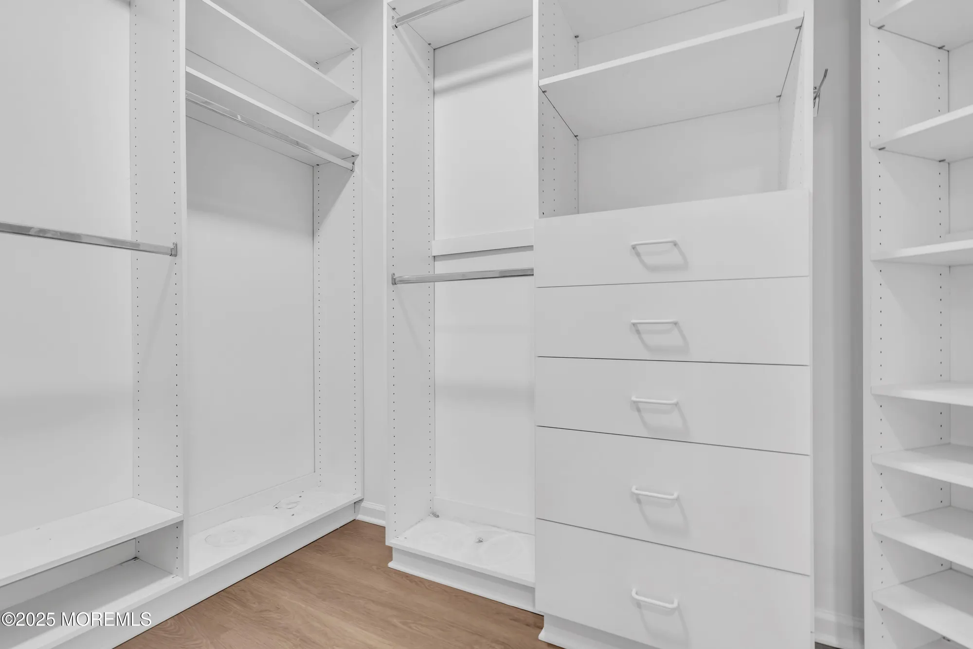 Property Slideshow image 47 of 66 | 9 oakmont rd, Lakewood, NJ, 08701