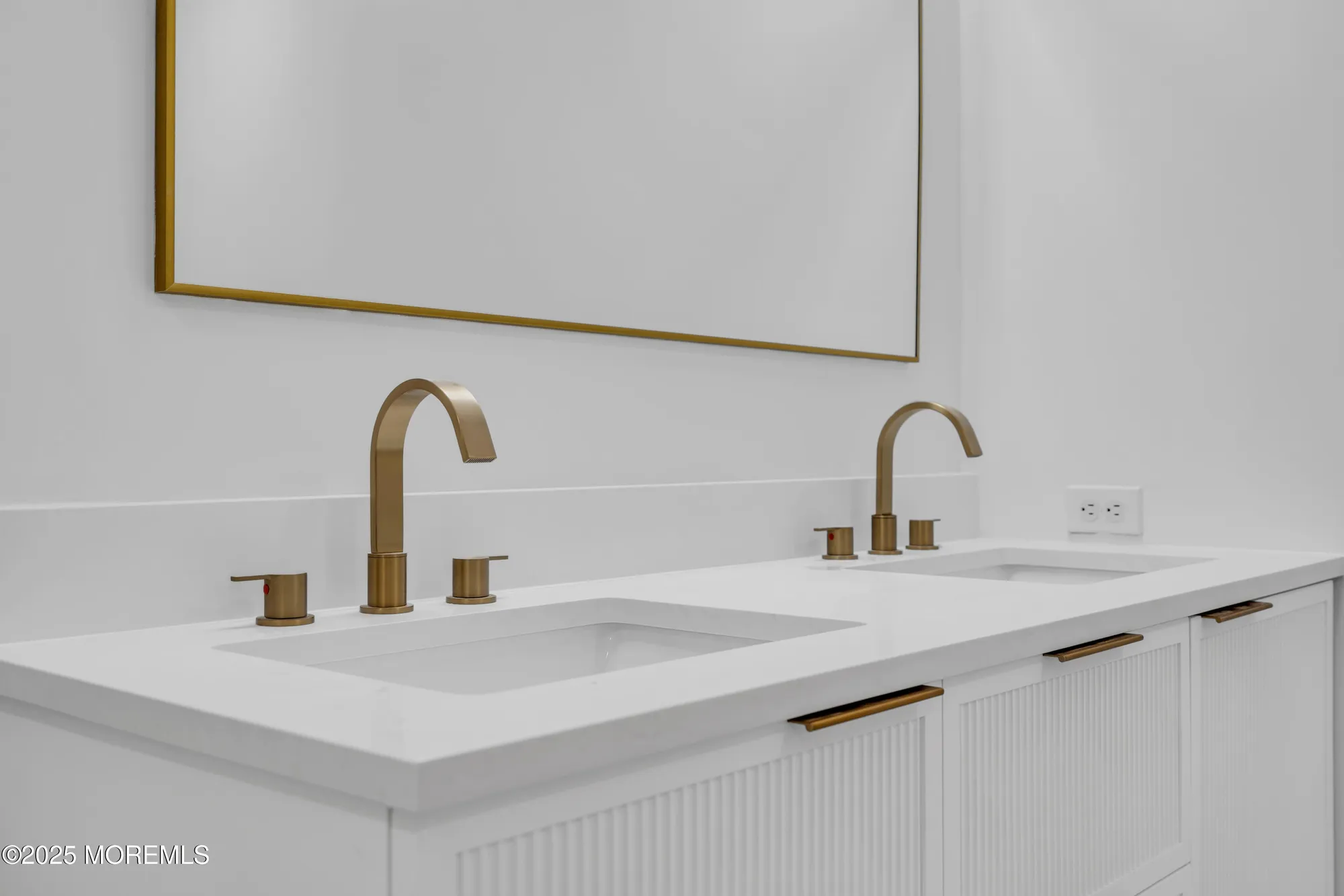 Property Slideshow image 51 of 66 | 9 oakmont rd, Lakewood, NJ, 08701