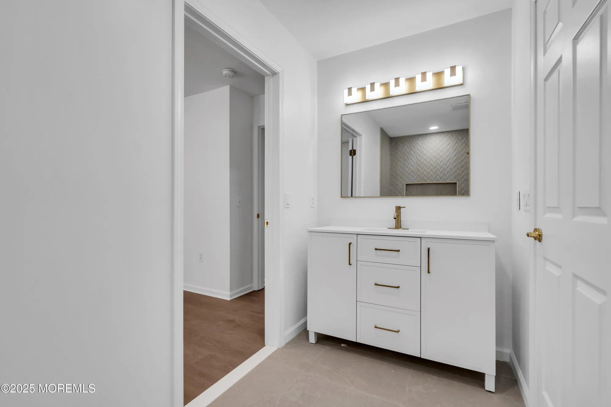 Property Slideshow image 54 of 66 | 9 oakmont rd, Lakewood, NJ, 08701