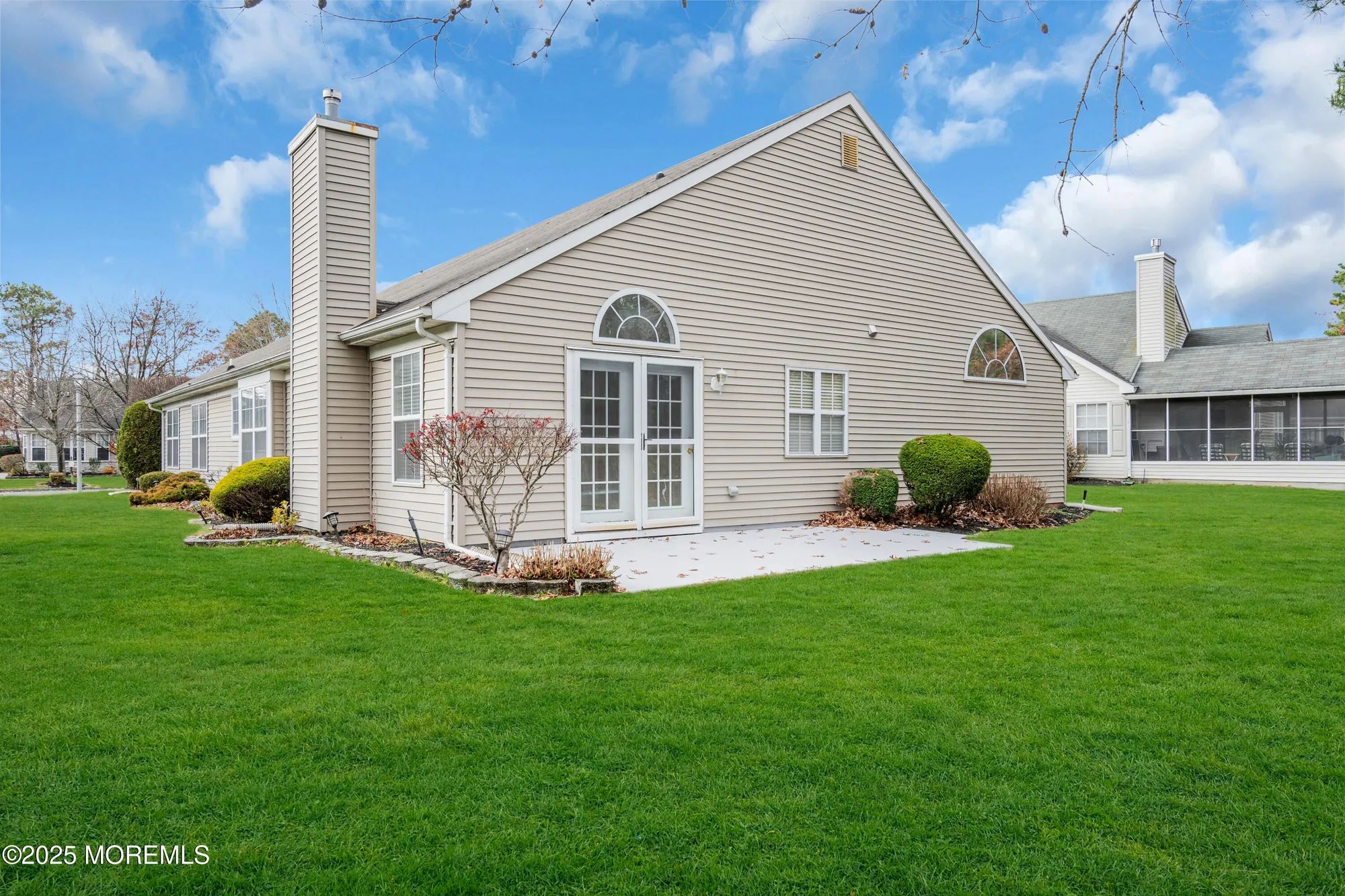 Property Slideshow image 64 of 66 | 9 oakmont rd, Lakewood, NJ, 08701