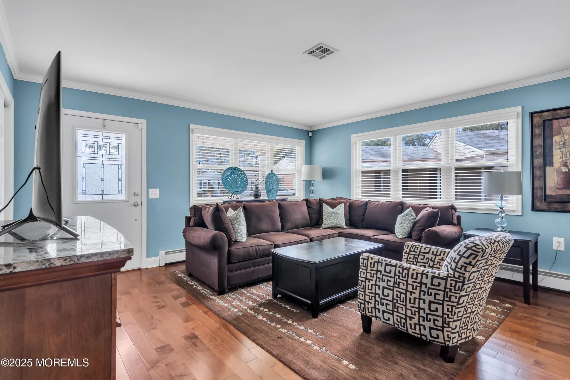 Property Slideshow image 5 of 24 | 21 redlands ct, Toms River, NJ, 08757