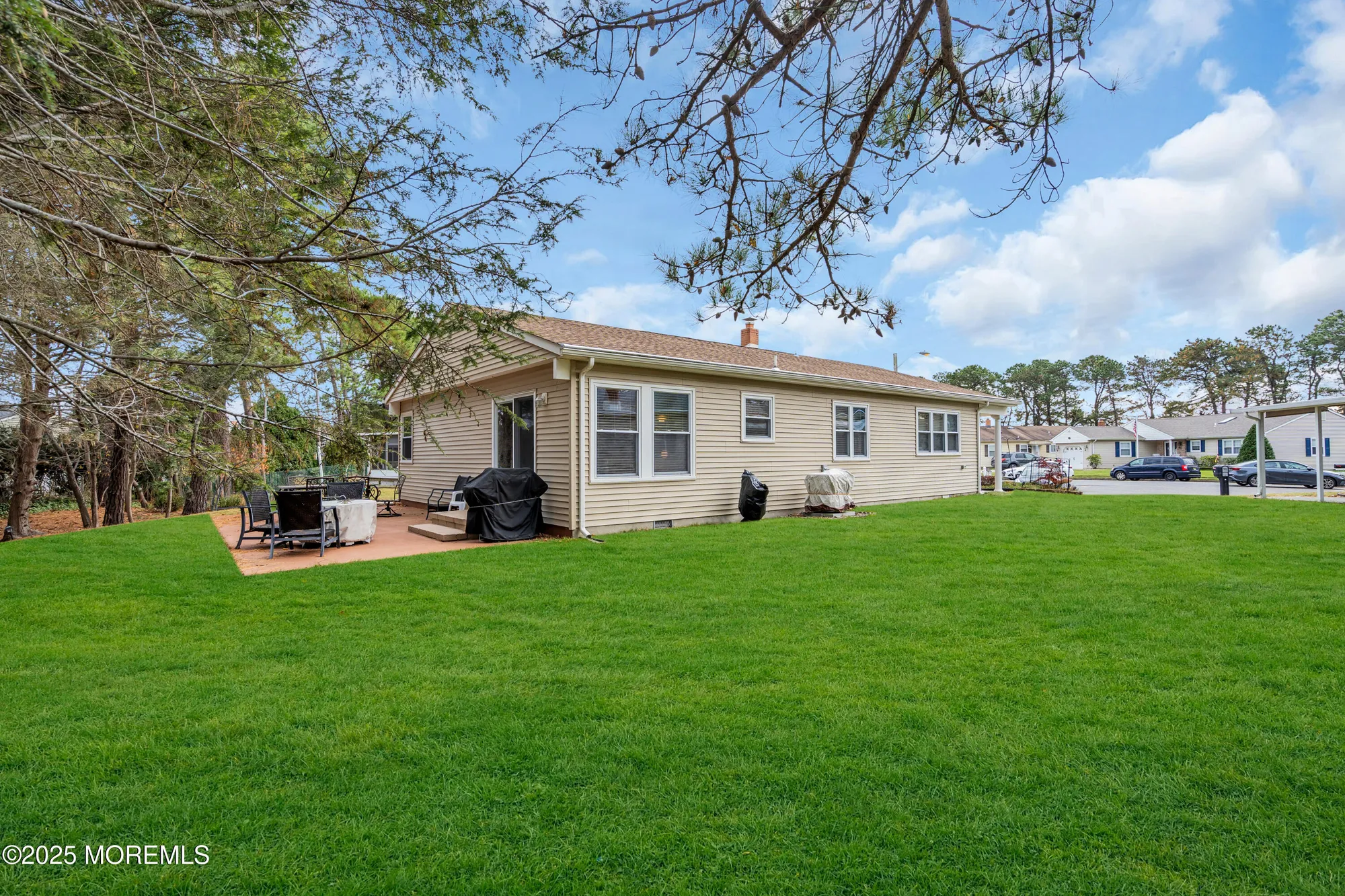 Property Slideshow image 24 of 24 | 21 redlands ct, Toms River, NJ, 08757