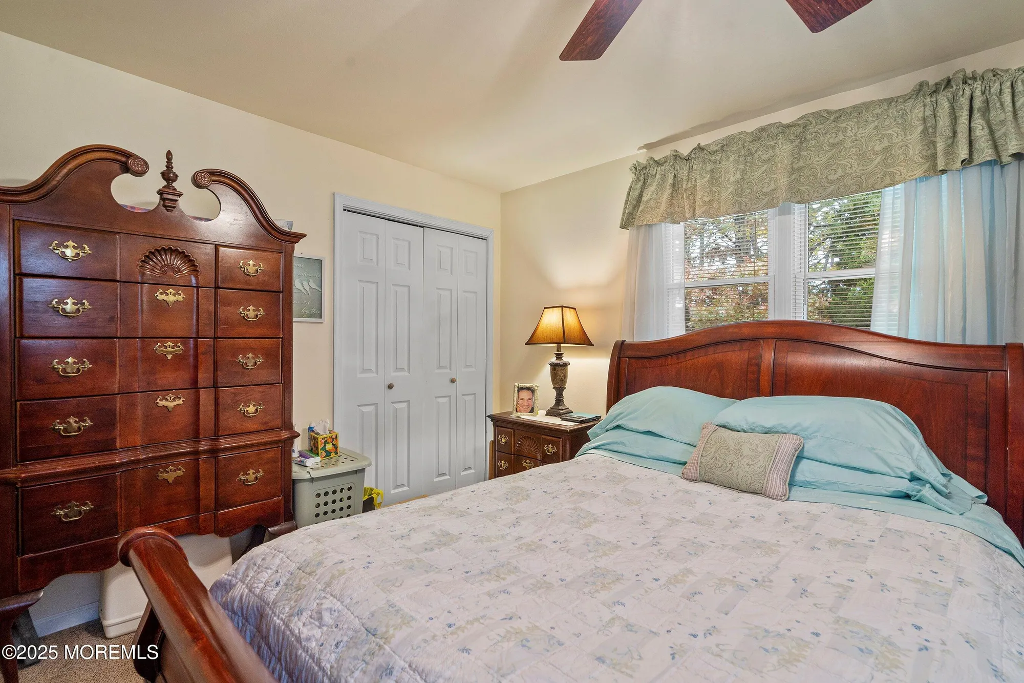 Property Slideshow image 10 of 26 | 1645 mount everest ln, Toms River, NJ, 08753