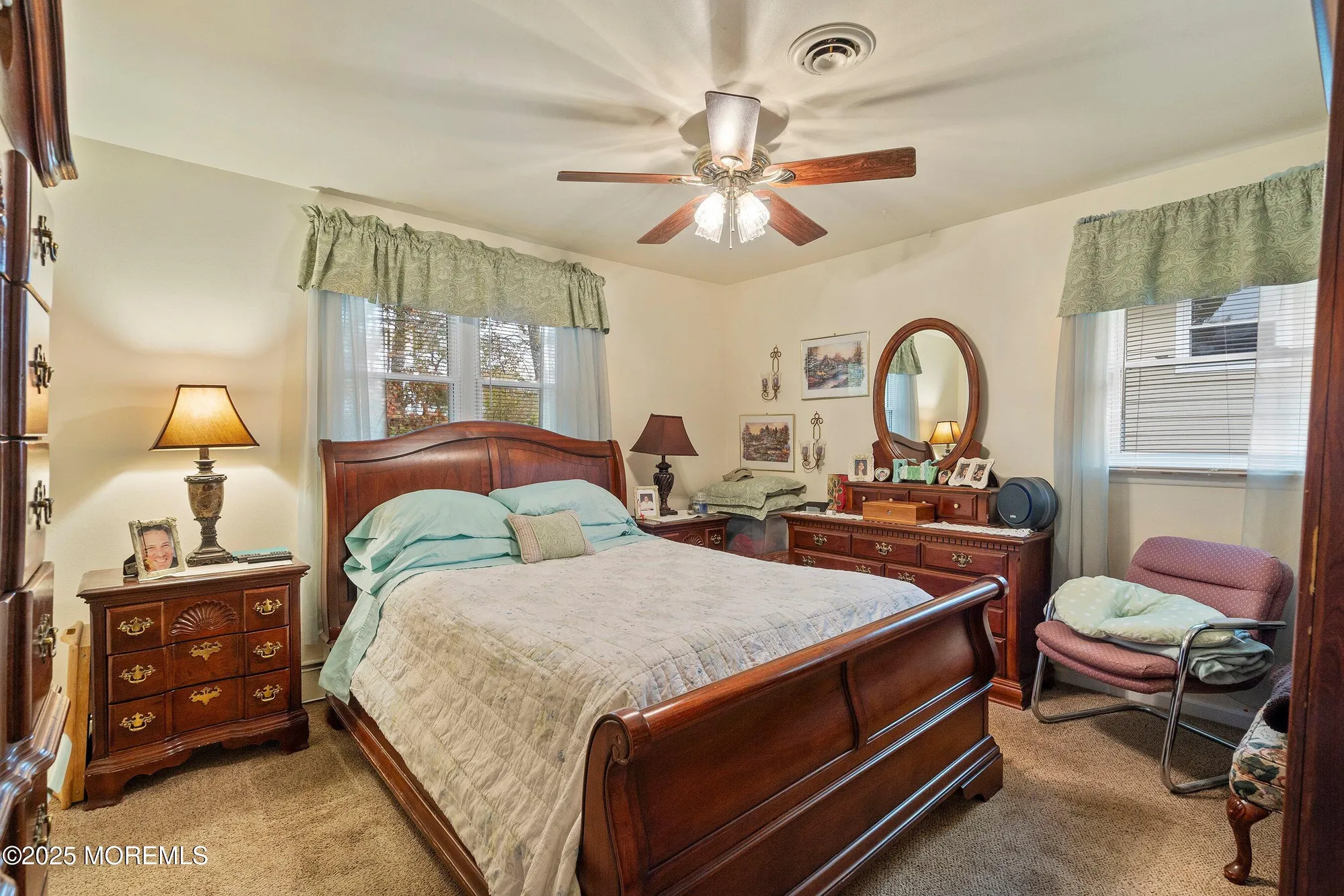 Property Slideshow image 9 of 26 | 1645 mount everest ln, Toms River, NJ, 08753