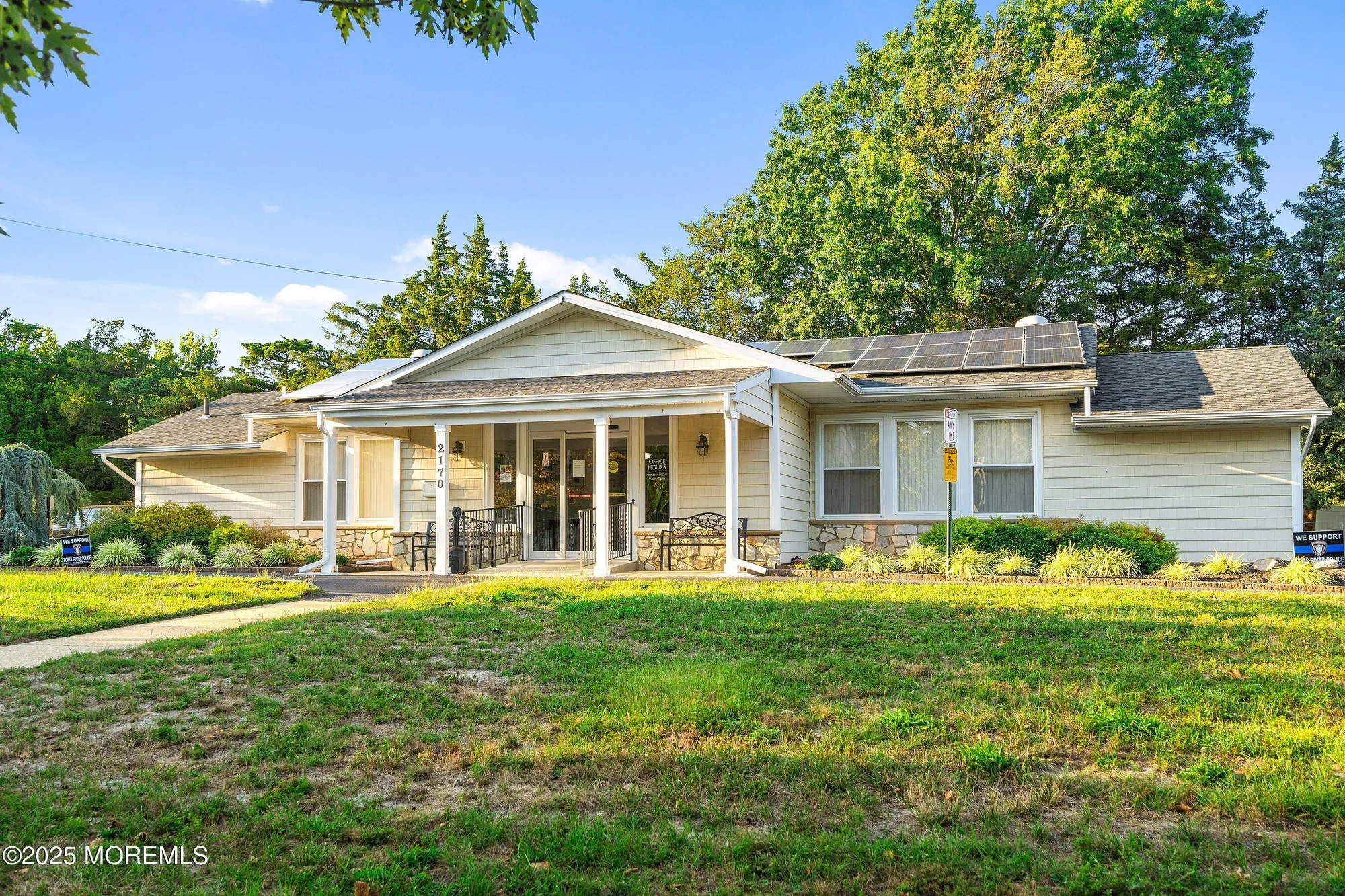 Property Slideshow image 19 of 26 | 1645 mount everest ln, Toms River, NJ, 08753