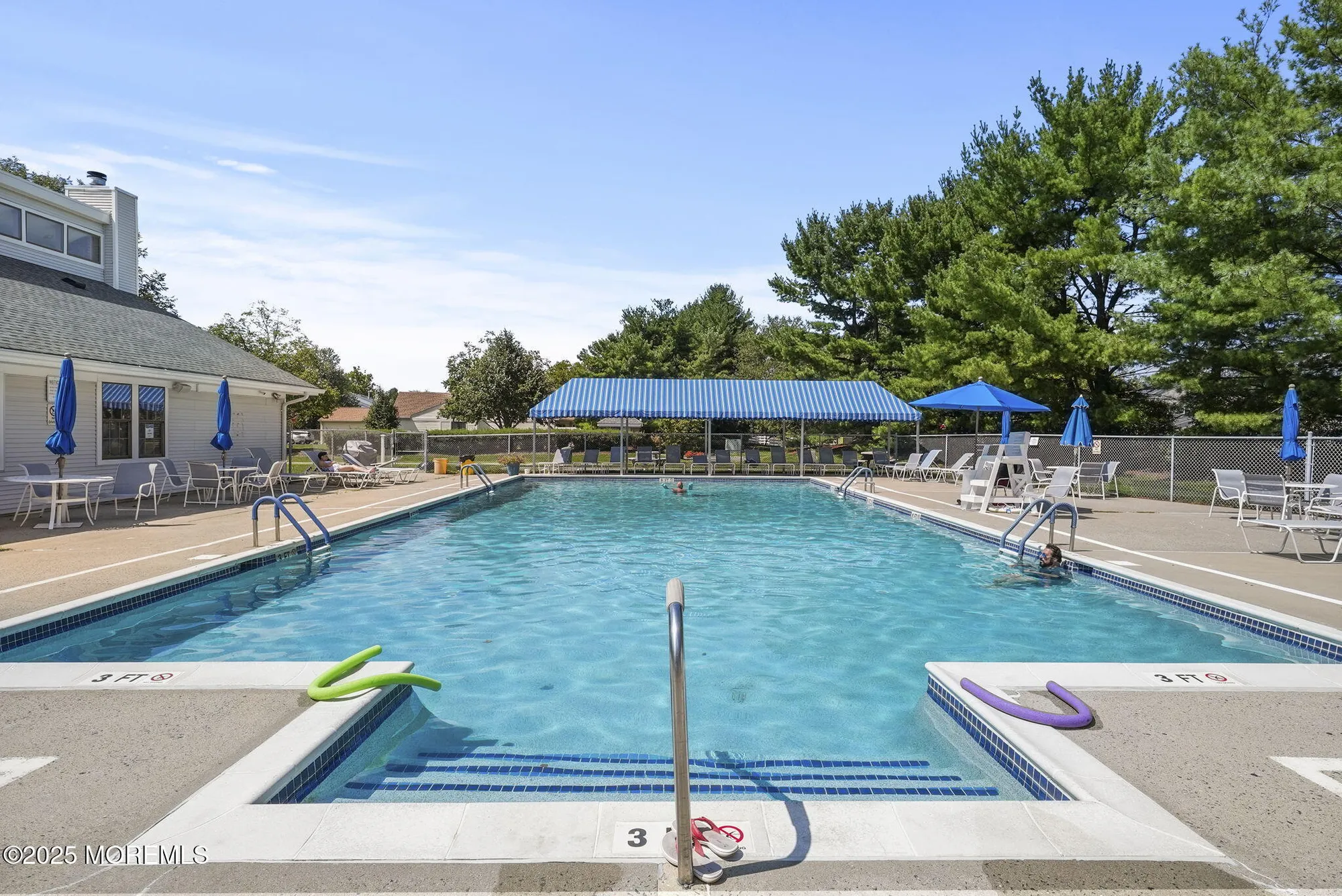 Property Slideshow image 4 of 28 | 237 wycoff way w, East Brunswick, NJ, 08816