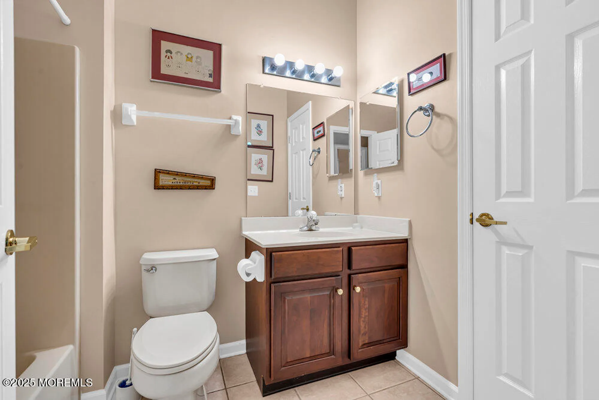 Property Slideshow image 23 of 45 | 33 pine valley rd, Jackson, NJ, 08527