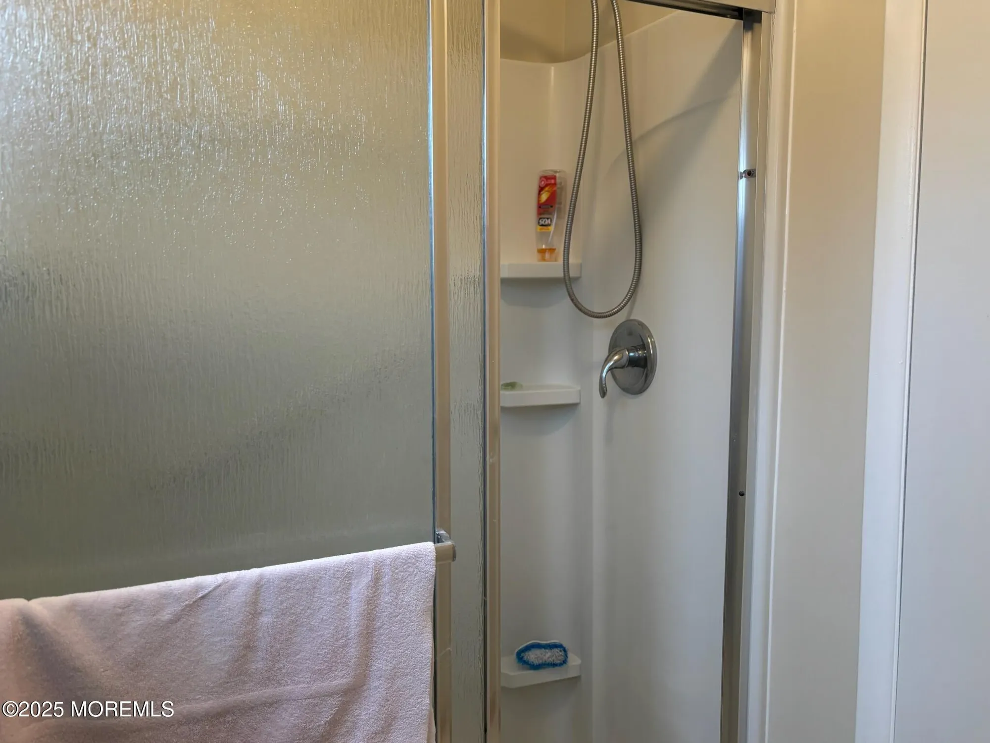 Property Slideshow image 30 of 39 | 791 hudson pkwy, Whiting, NJ, 08759