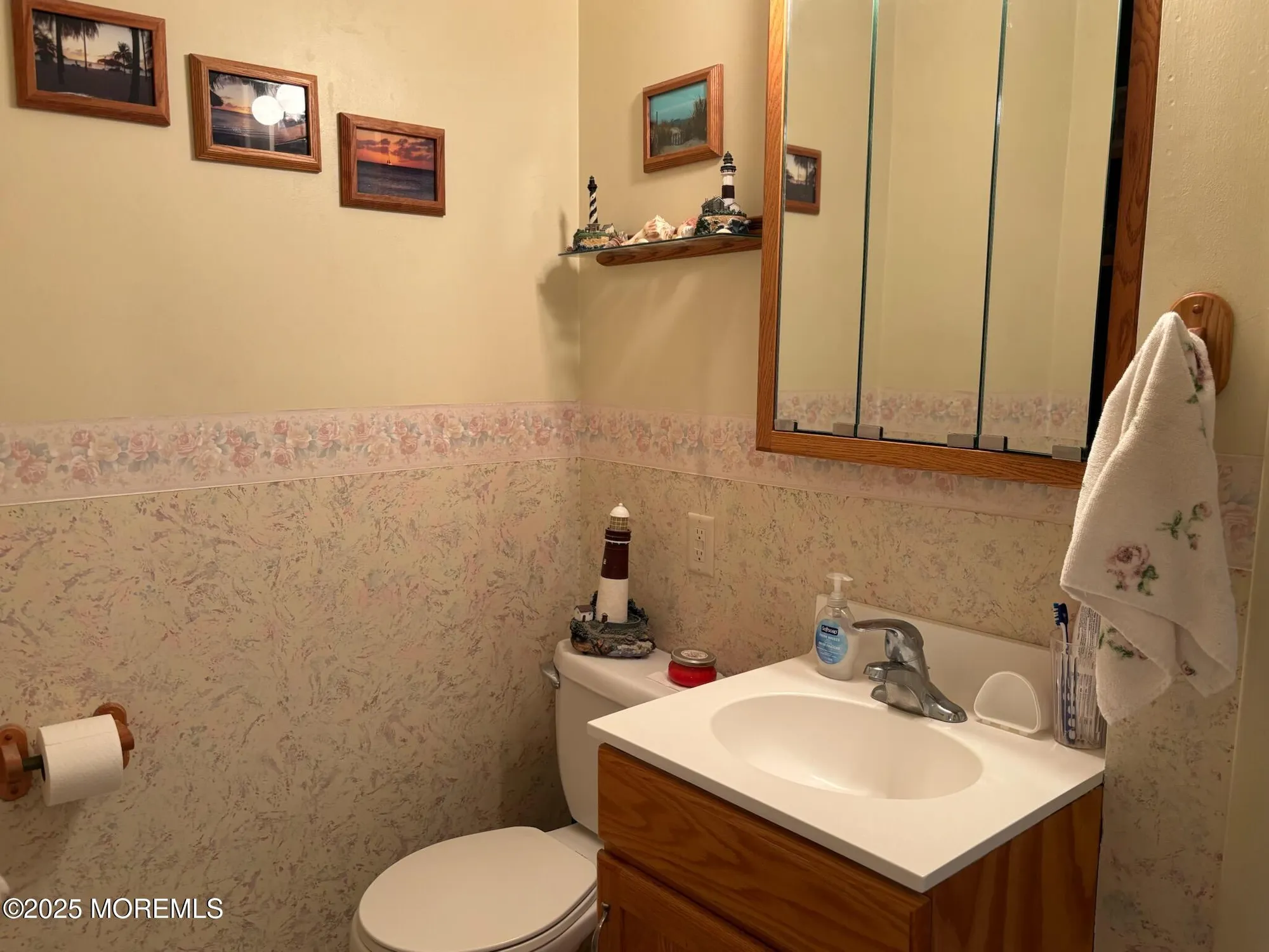 Property Slideshow image 28 of 39 | 791 hudson pkwy, Whiting, NJ, 08759