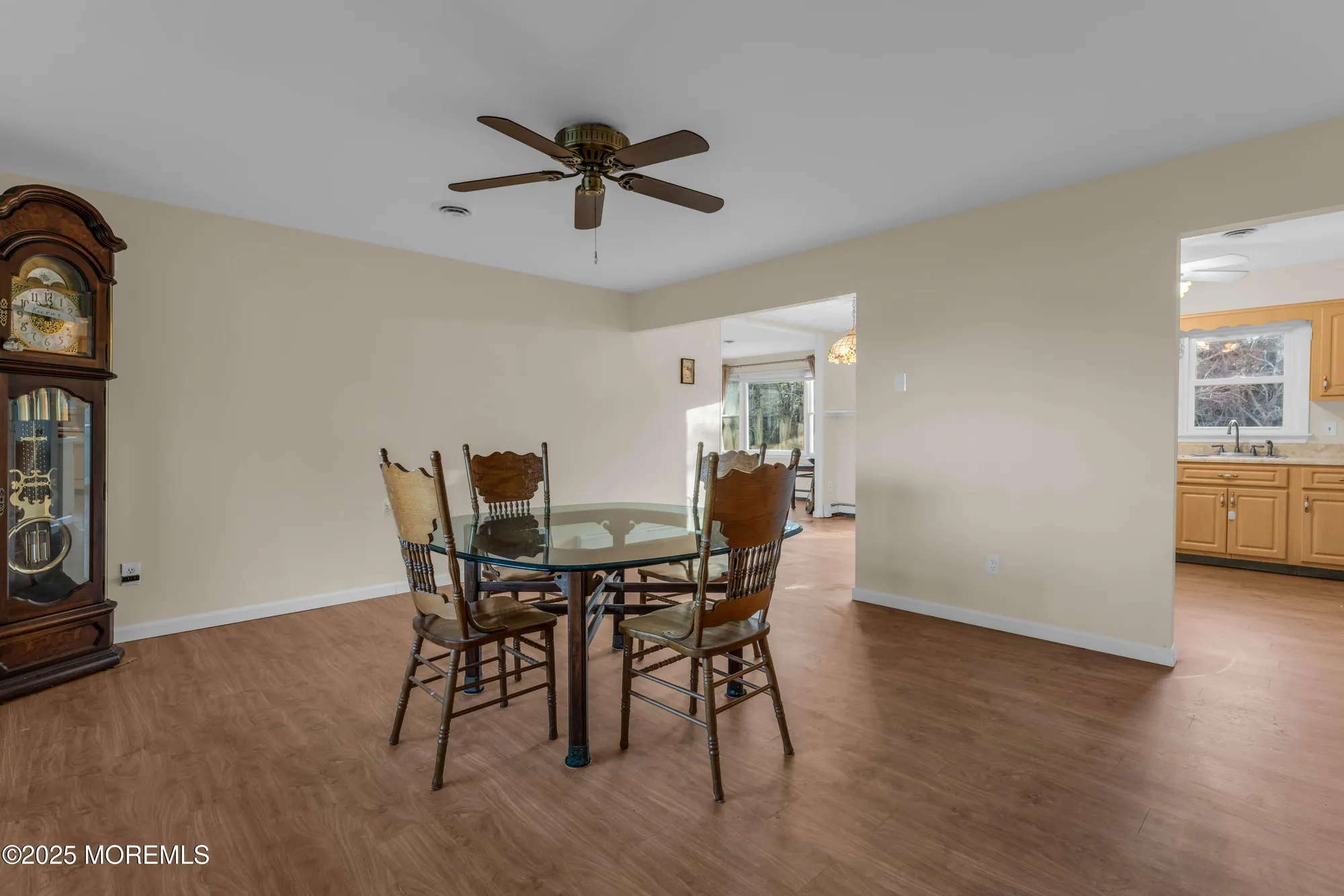 Property Slideshow image 12 of 26 | 1155 edgebrook dr, Toms River, NJ, 08757