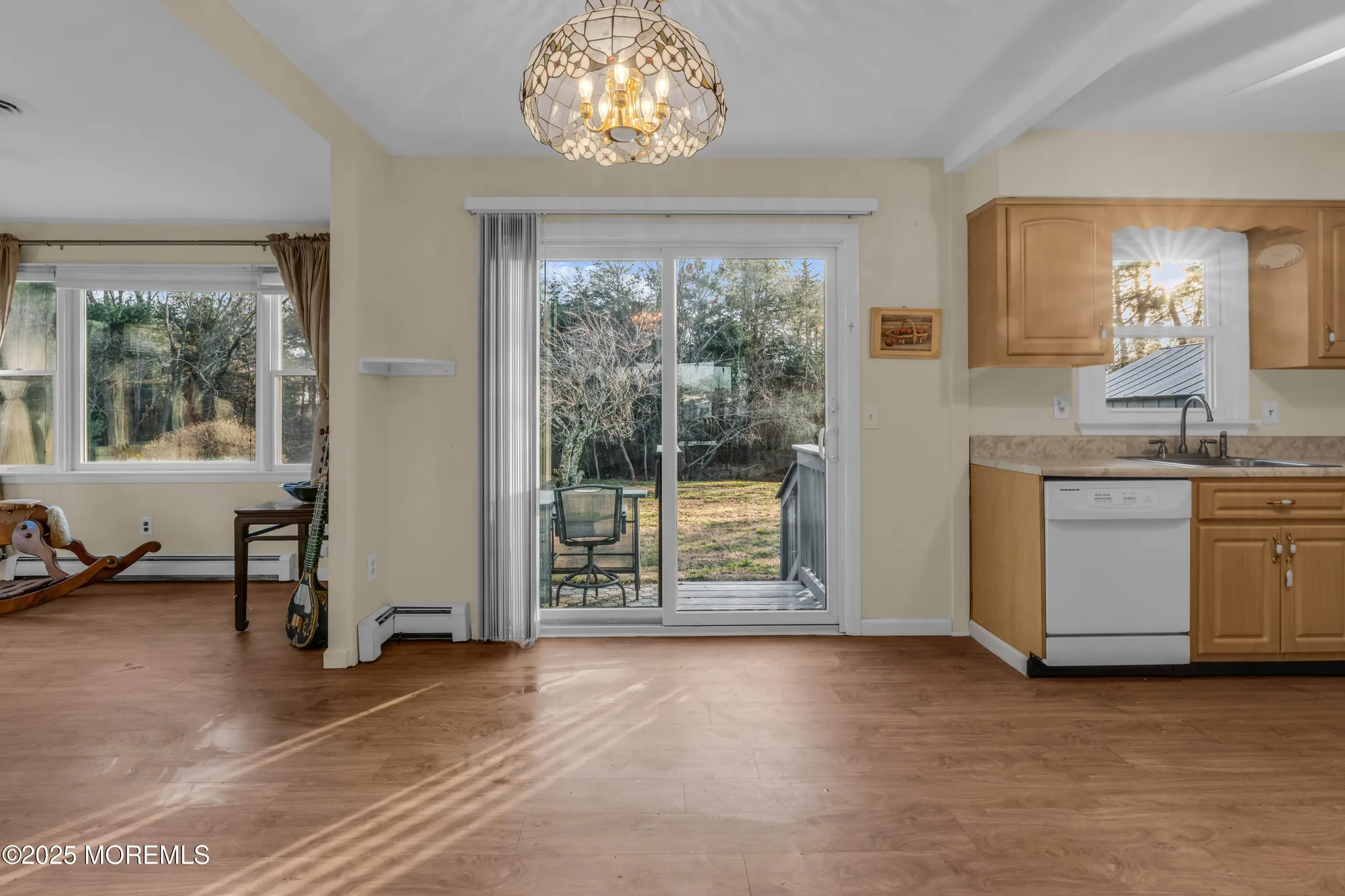 Property Slideshow image 14 of 26 | 1155 edgebrook dr, Toms River, NJ, 08757