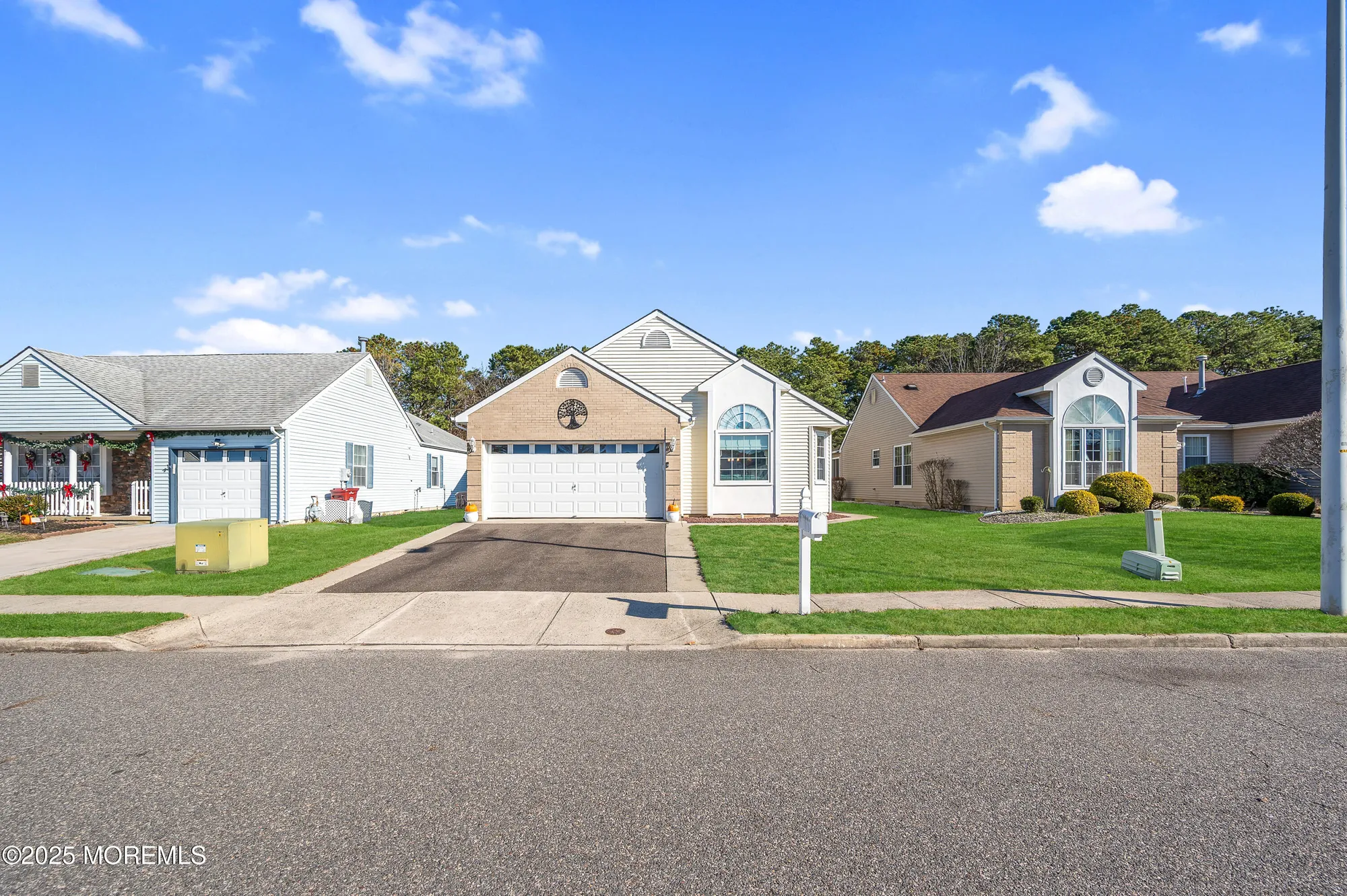 Property Slideshow image 26 of 30 | 51 narberth way, Toms River, NJ, 08757