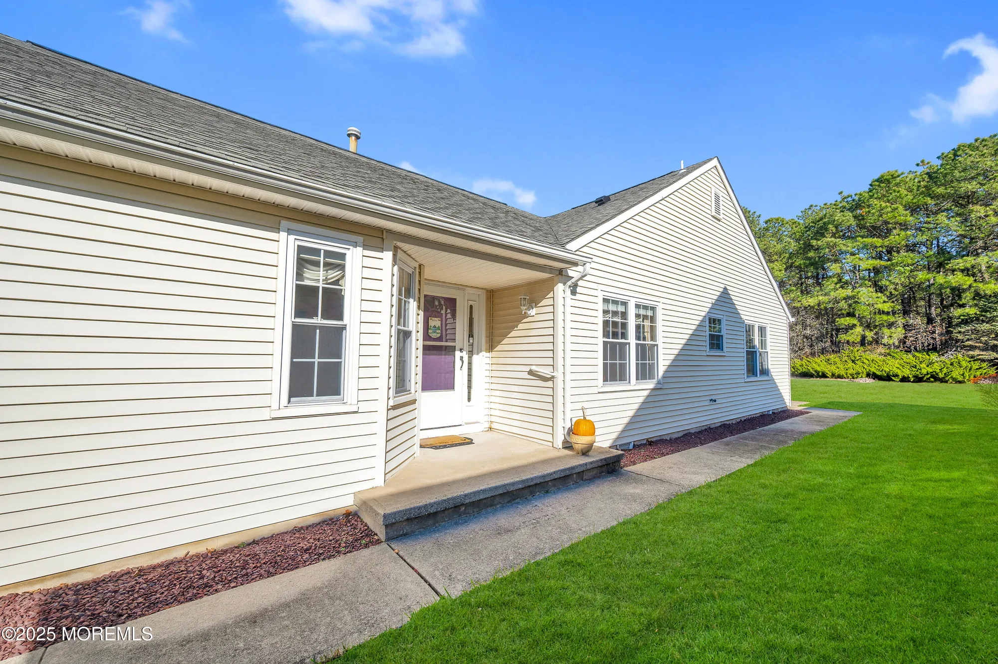 Property Slideshow image 28 of 30 | 51 narberth way, Toms River, NJ, 08757