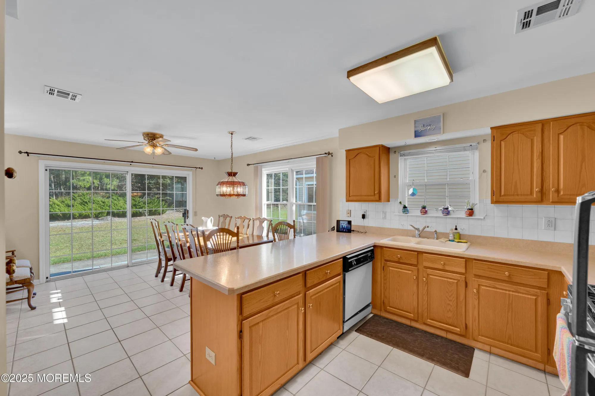 Property Slideshow image 12 of 30 | 51 narberth way, Toms River, NJ, 08757