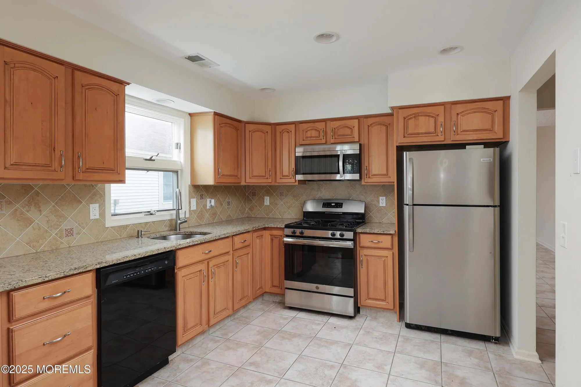 Property Slideshow image 22 of 37 | 1665 goldspire rd, Toms River, NJ, 08755