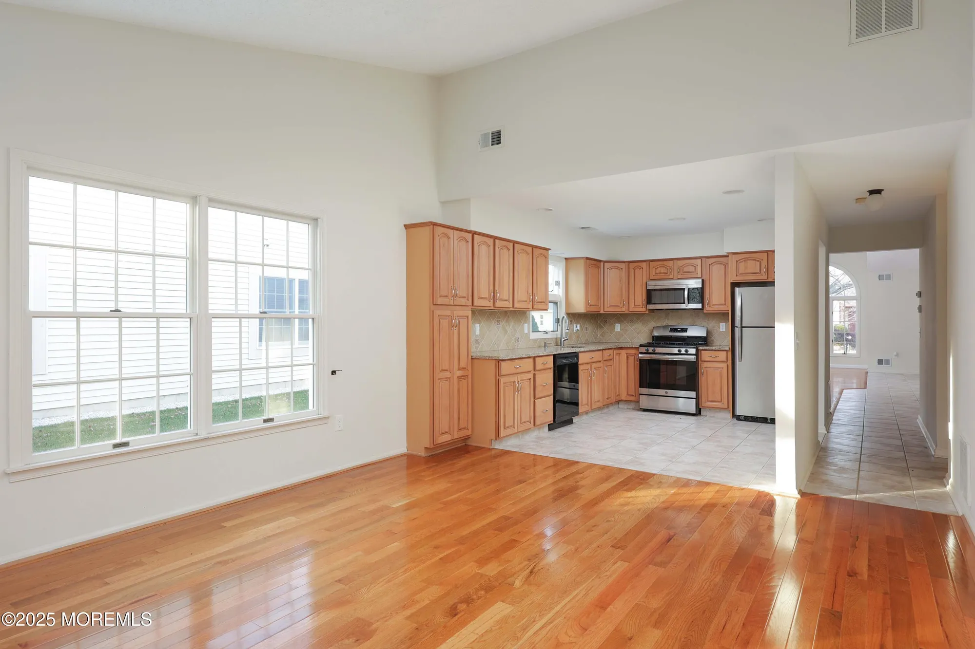 Property Slideshow image 19 of 37 | 1665 goldspire rd, Toms River, NJ, 08755