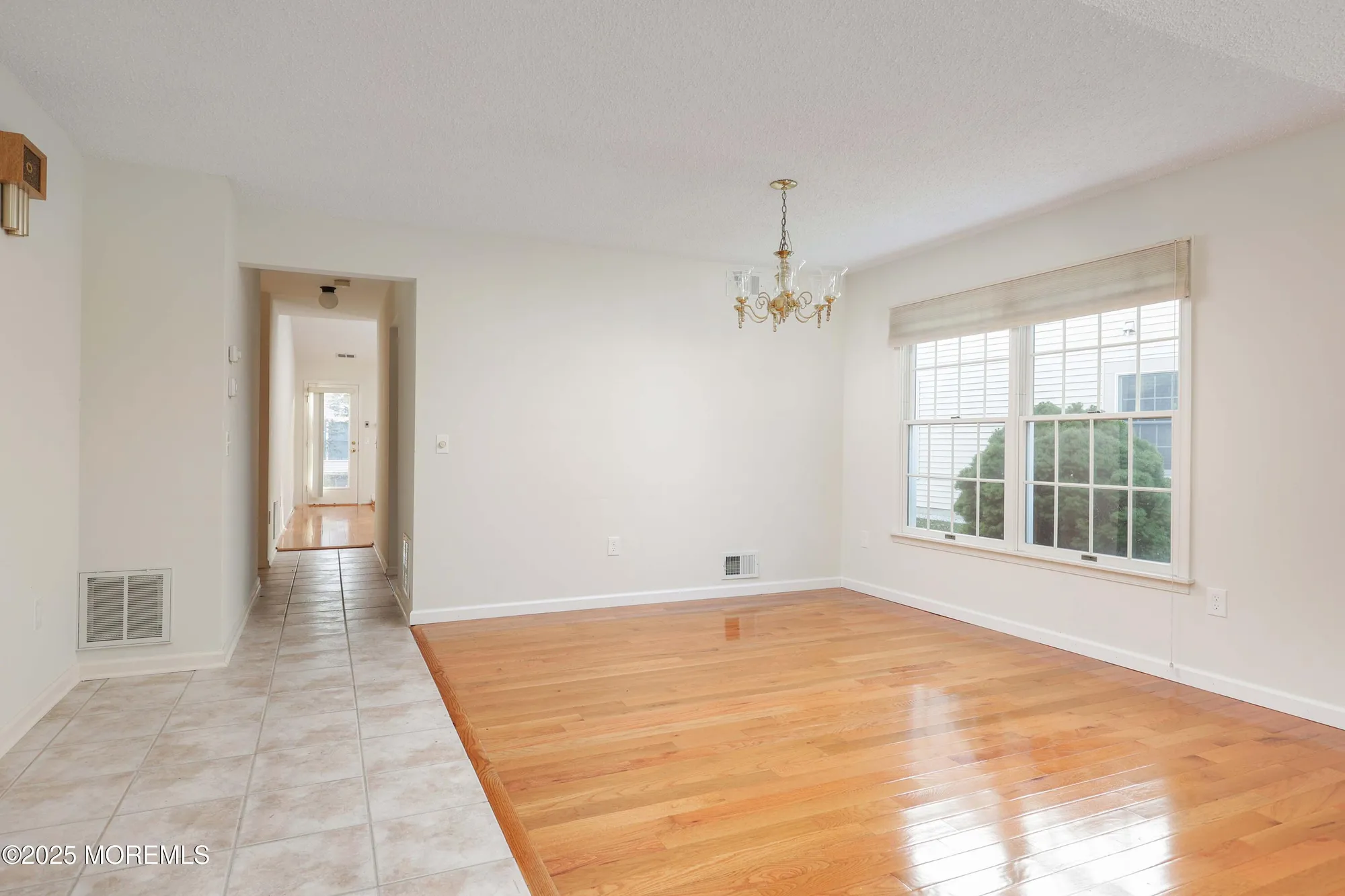 Property Slideshow image 15 of 37 | 1665 goldspire rd, Toms River, NJ, 08755