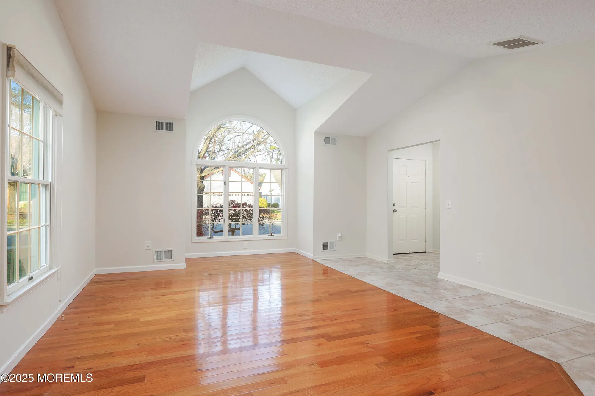Property Slideshow image 12 of 37 | 1665 goldspire rd, Toms River, NJ, 08755