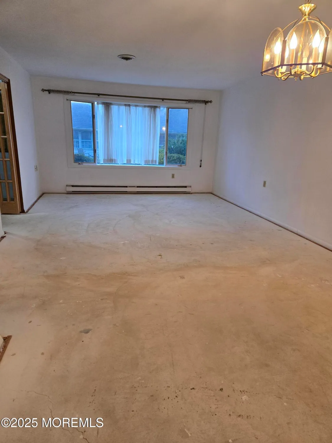 Property Slideshow image 4 of 9 | 37b cambridge cir, Manchester, NJ, 08759