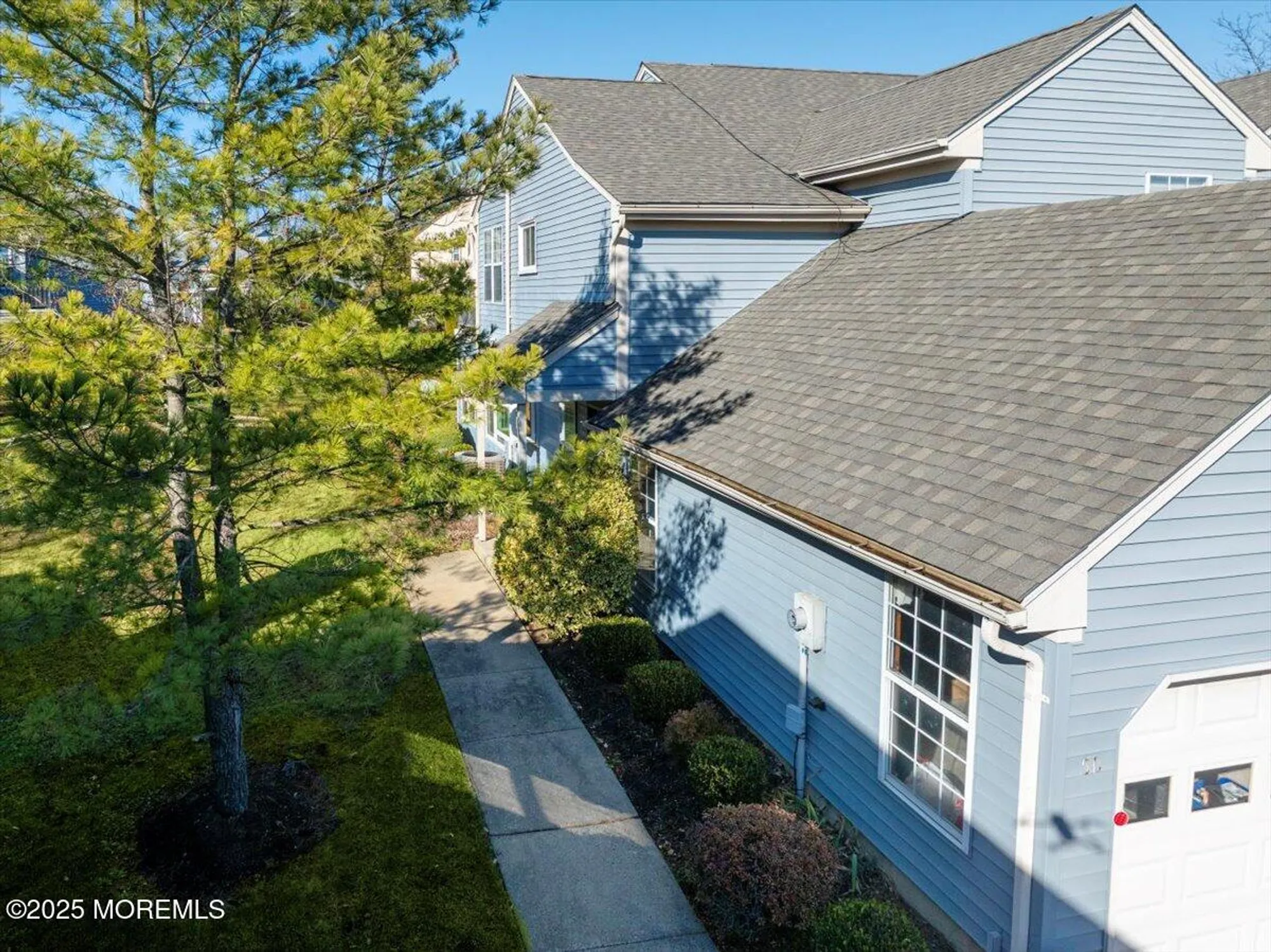Property Slideshow image 6 of 56 | 5 wingate ct 5d, Monroe, NJ, 08831