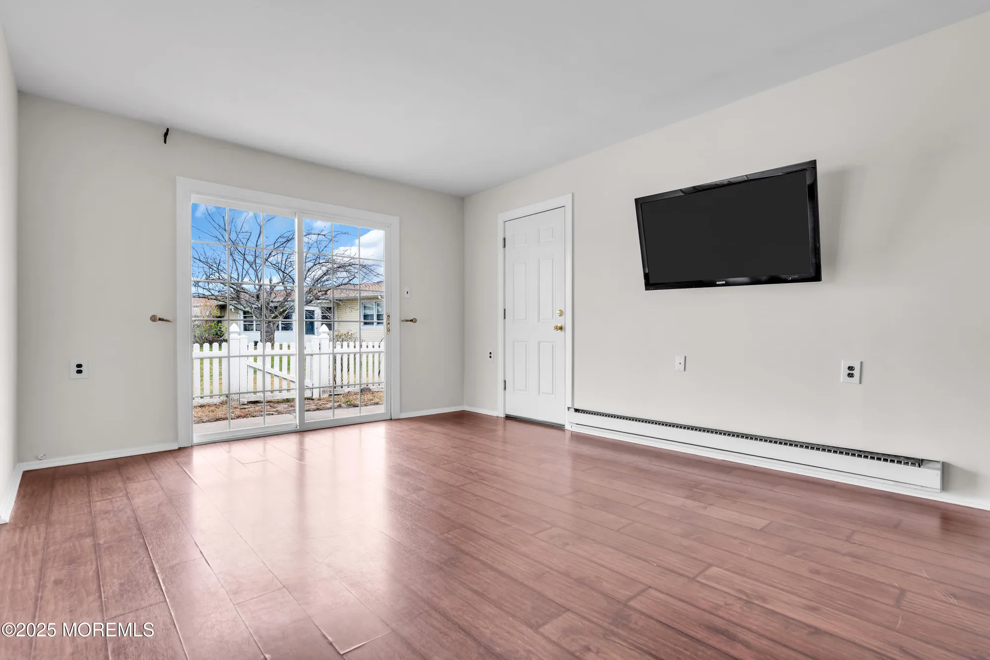 Property Slideshow image 13 of 40 | 201 blake cir, Brick, NJ, 08724