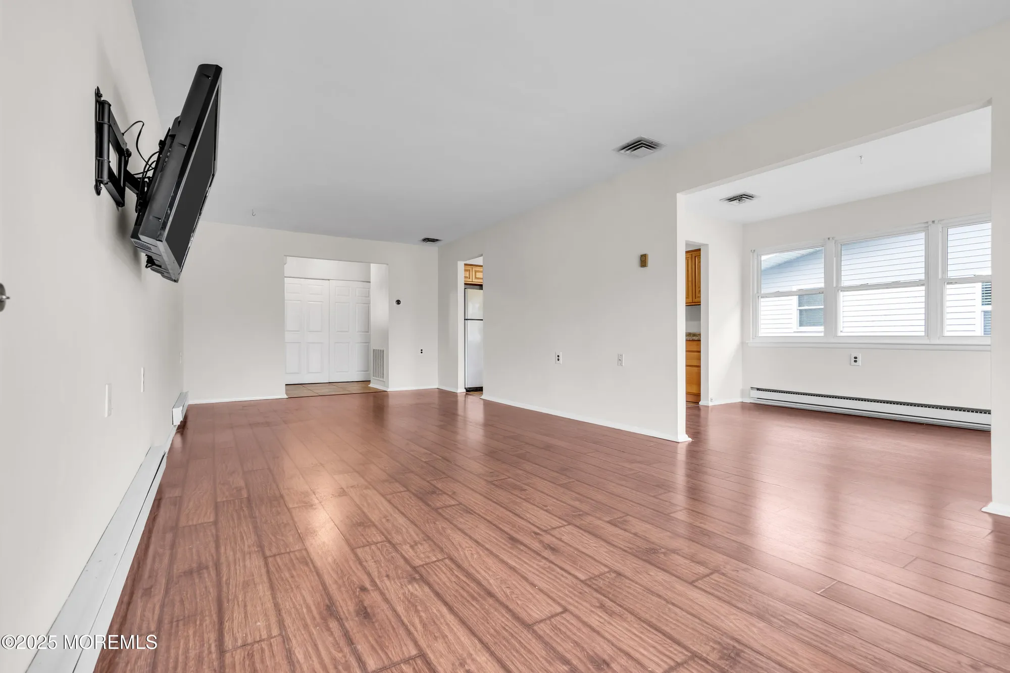 Property Slideshow image 12 of 40 | 201 blake cir, Brick, NJ, 08724