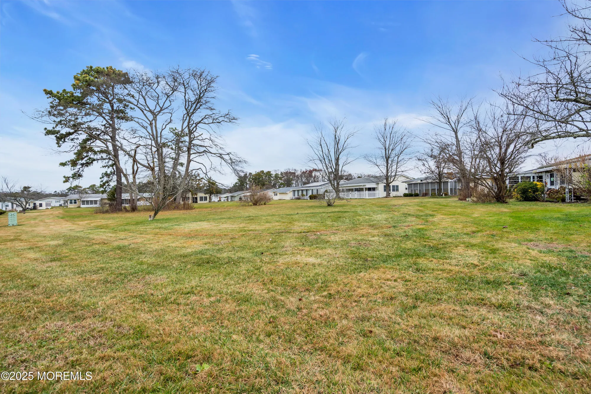 Property Slideshow image 32 of 40 | 201 blake cir, Brick, NJ, 08724