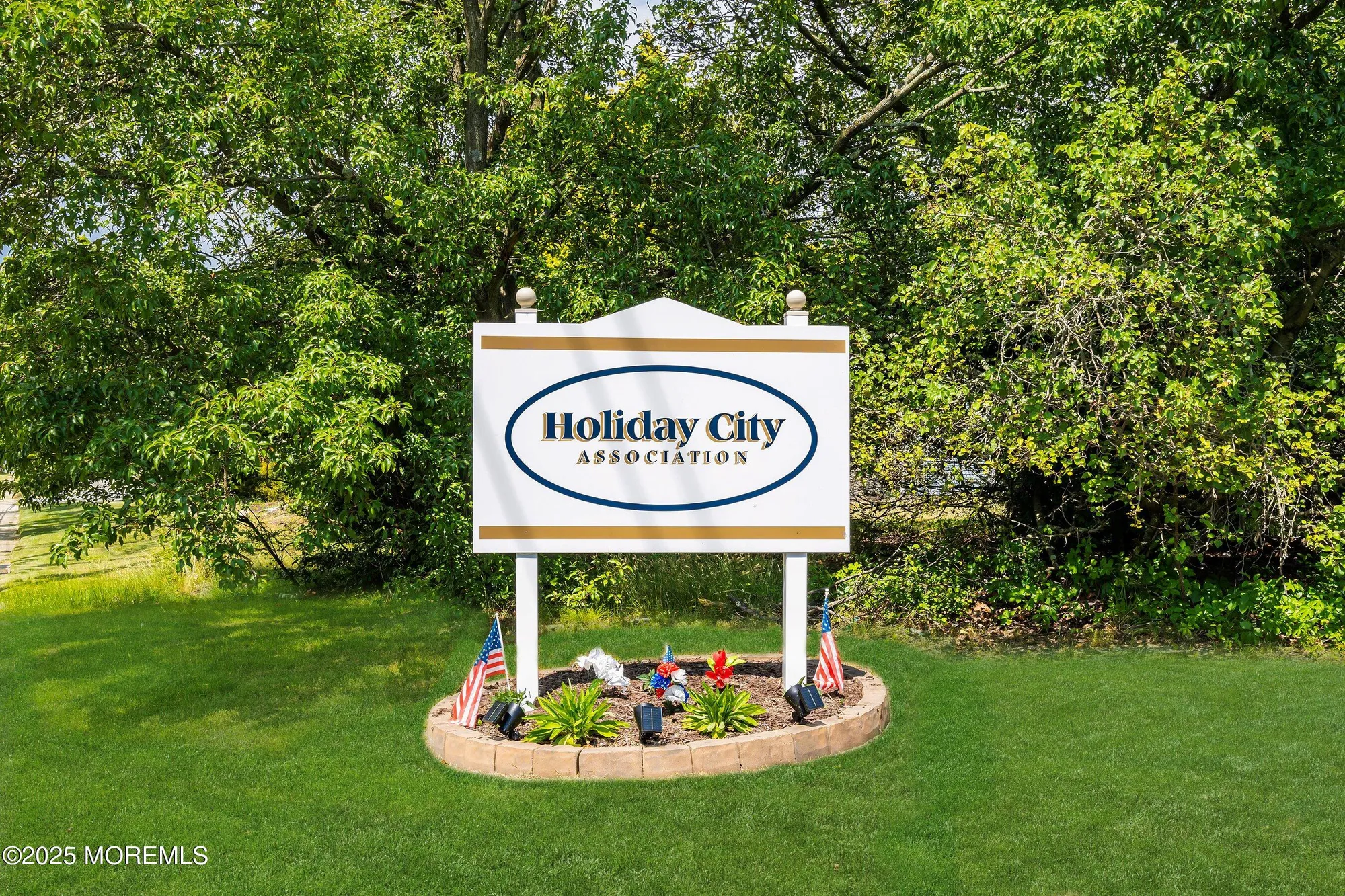 Property Slideshow image 27 of 37 | 1769 mount idenburg ln, Toms River, NJ, 08753