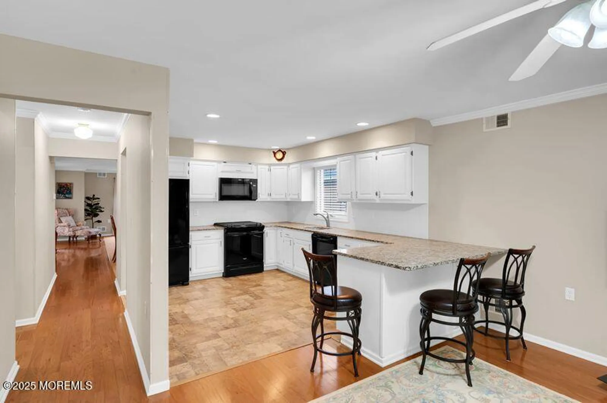 Property Slideshow image 11 of 27 | 22 rushmore dr, Brick, NJ, 08724