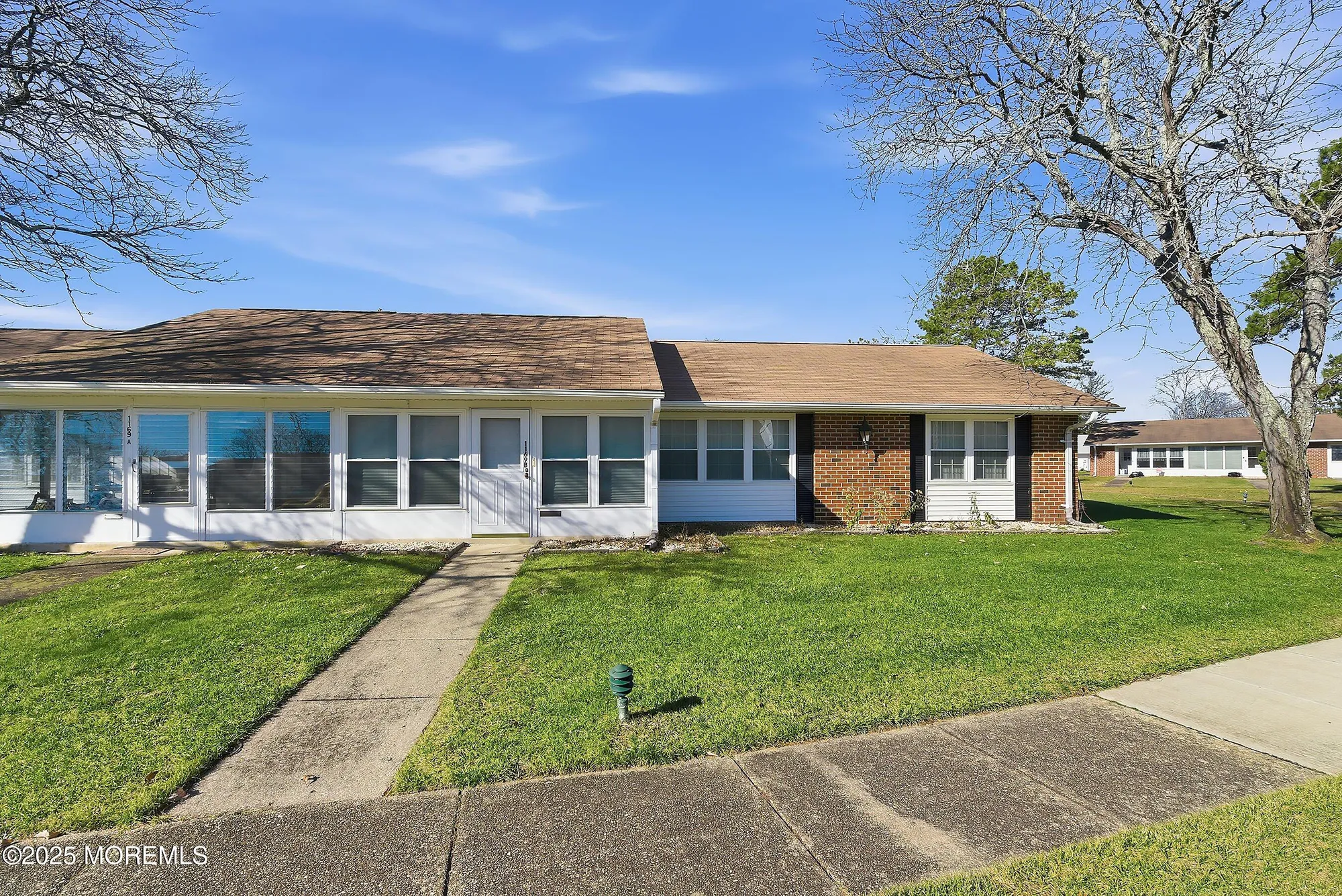 Property Slideshow image 1 of 27 | 1169b clydebank ct, Lakewood, NJ, 08701