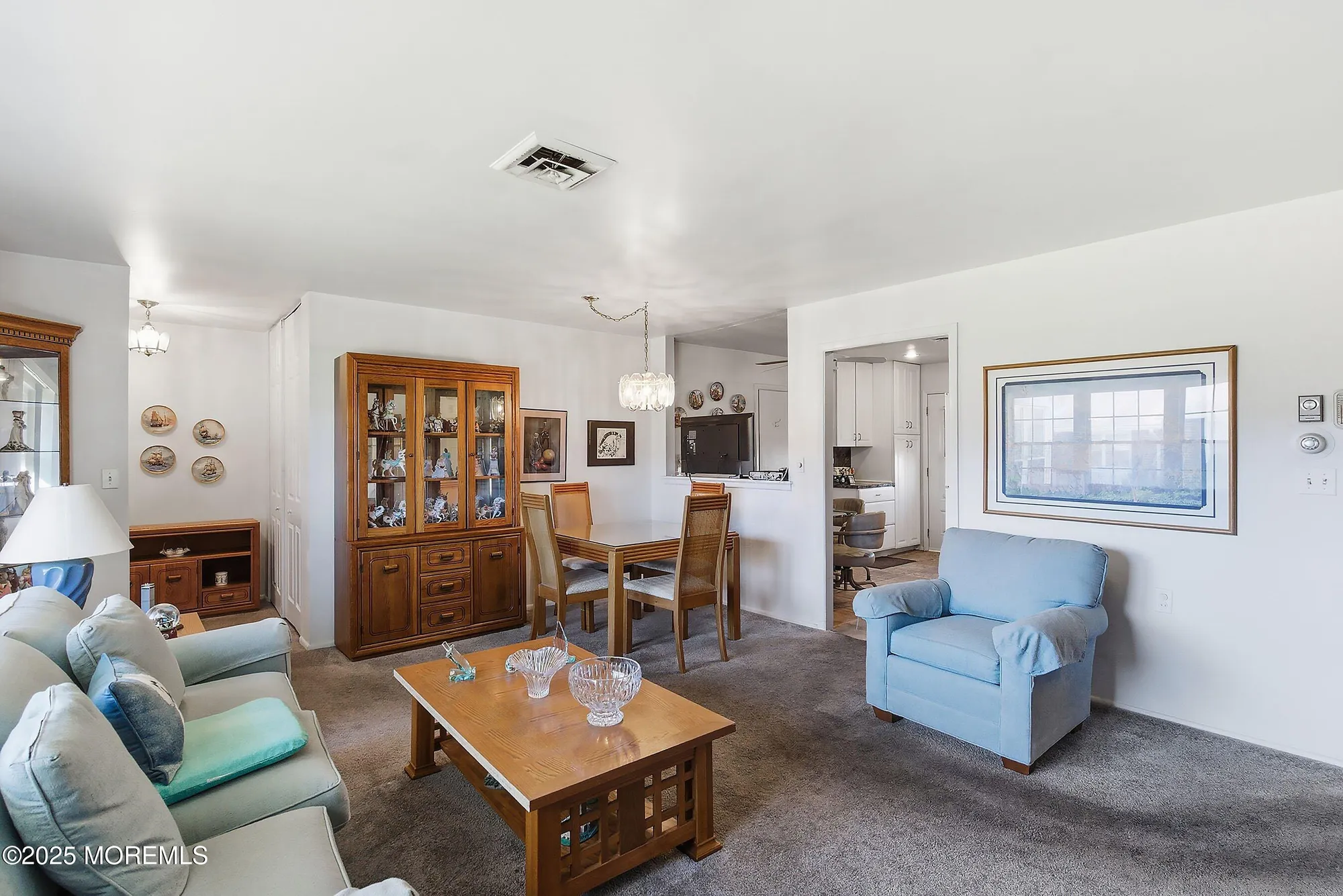 Property Slideshow image 6 of 27 | 1169b clydebank ct, Lakewood, NJ, 08701