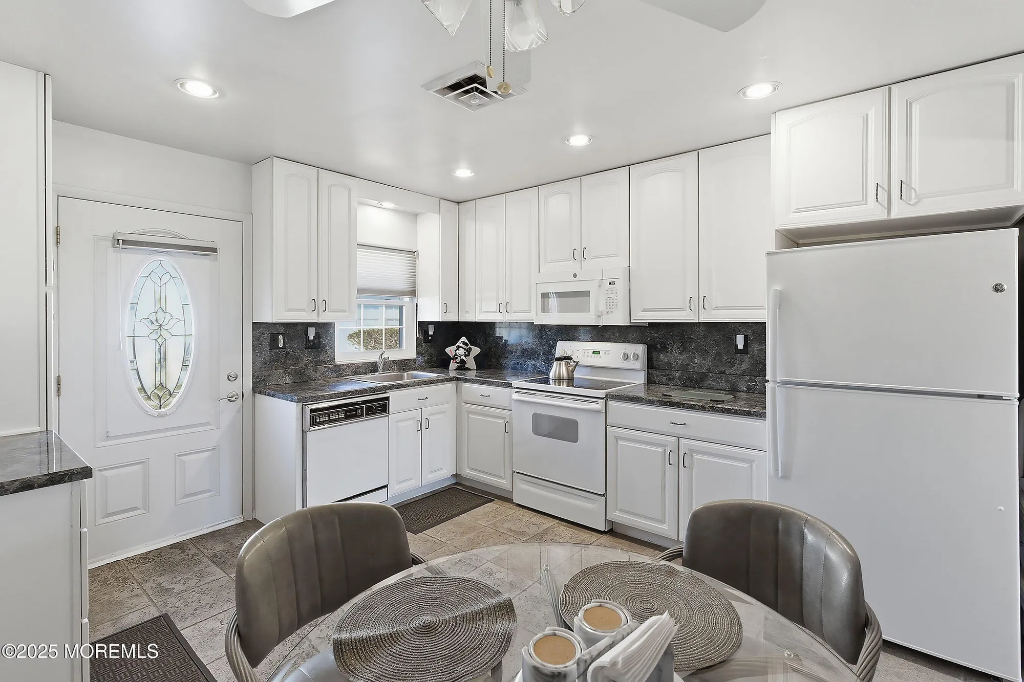 Property Slideshow image 9 of 27 | 1169b clydebank ct, Lakewood, NJ, 08701